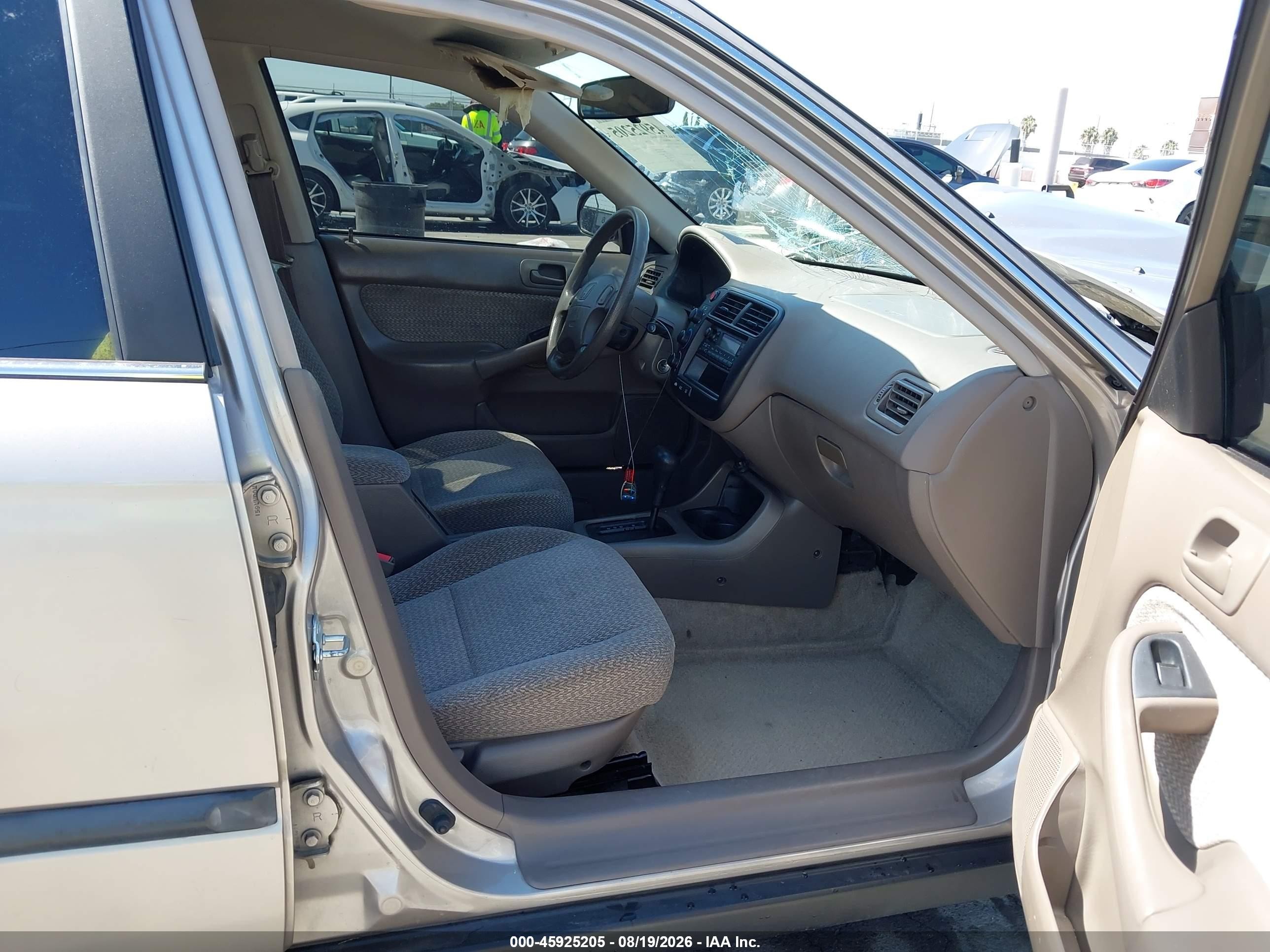 2000 Honda Civic Lx Gold vin: 2HGEJ6671YH587165