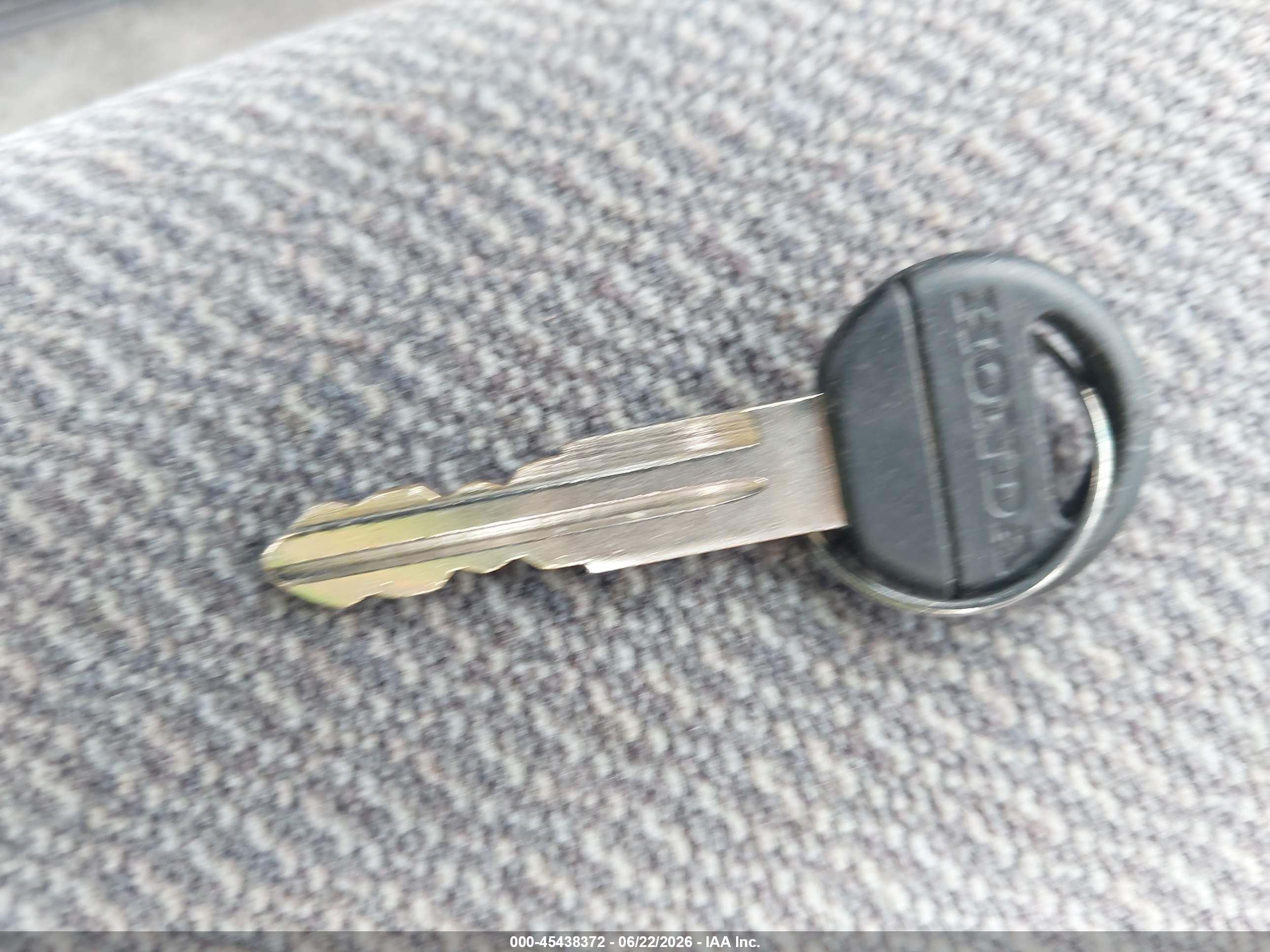1998 Honda Civic Lx Silver vin: 2HGEJ6672WH571280