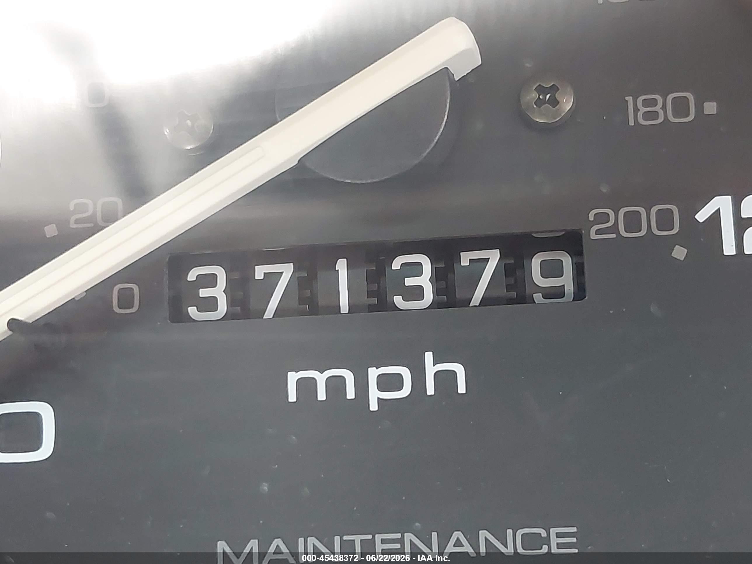 1998 Honda Civic Lx Silver vin: 2HGEJ6672WH571280