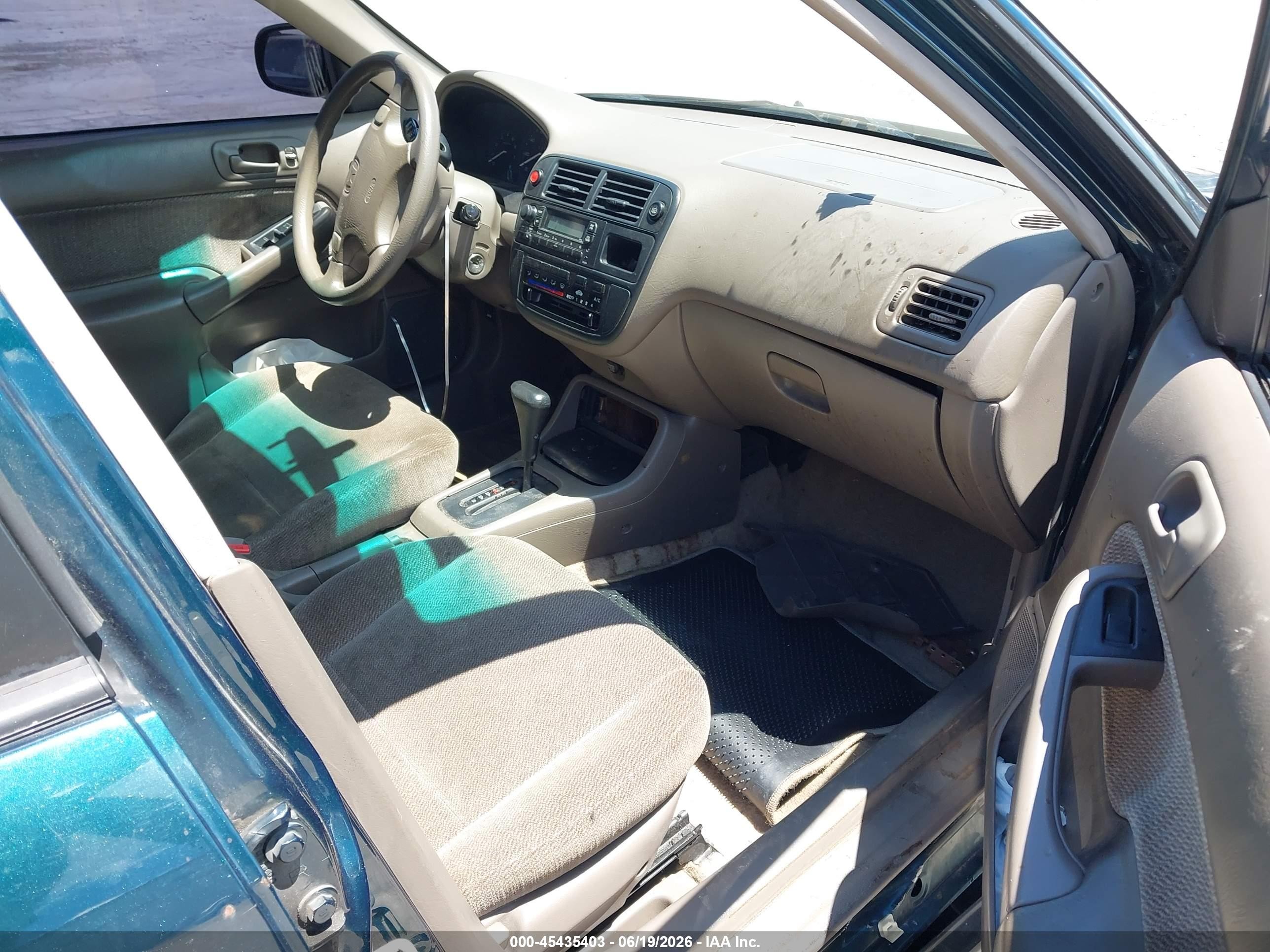 1998 Honda Civic Lx Green vin: 2HGEJ6674WH561706