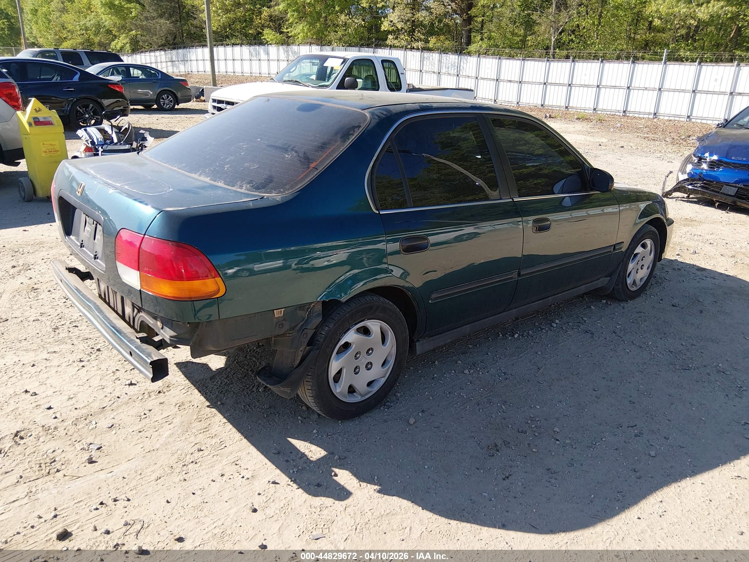 1997 Honda Civic Lx Зеленый vin: 2HGEJ6676VH581146