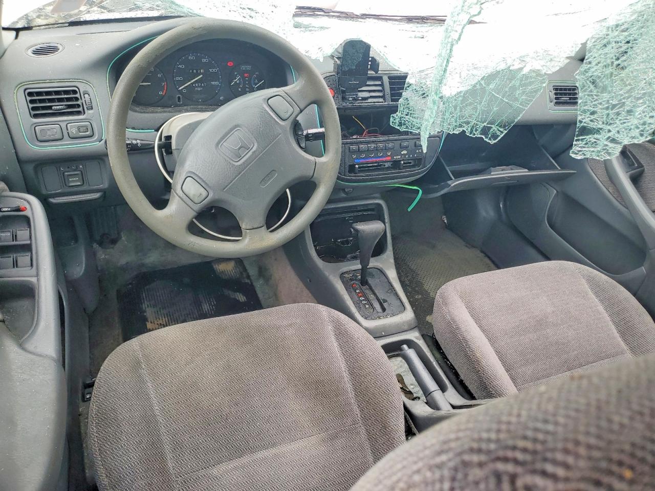 1998 Honda Civic Lx White vin: 2HGEJ6676WH570262