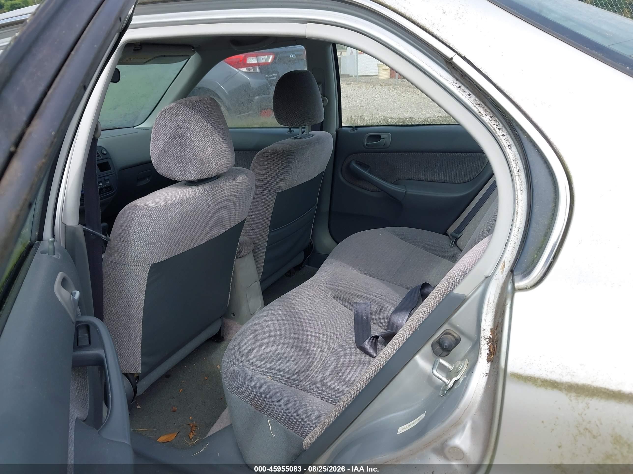 1998 Honda Civic Lx Silver vin: 2HGEJ6678WH508555