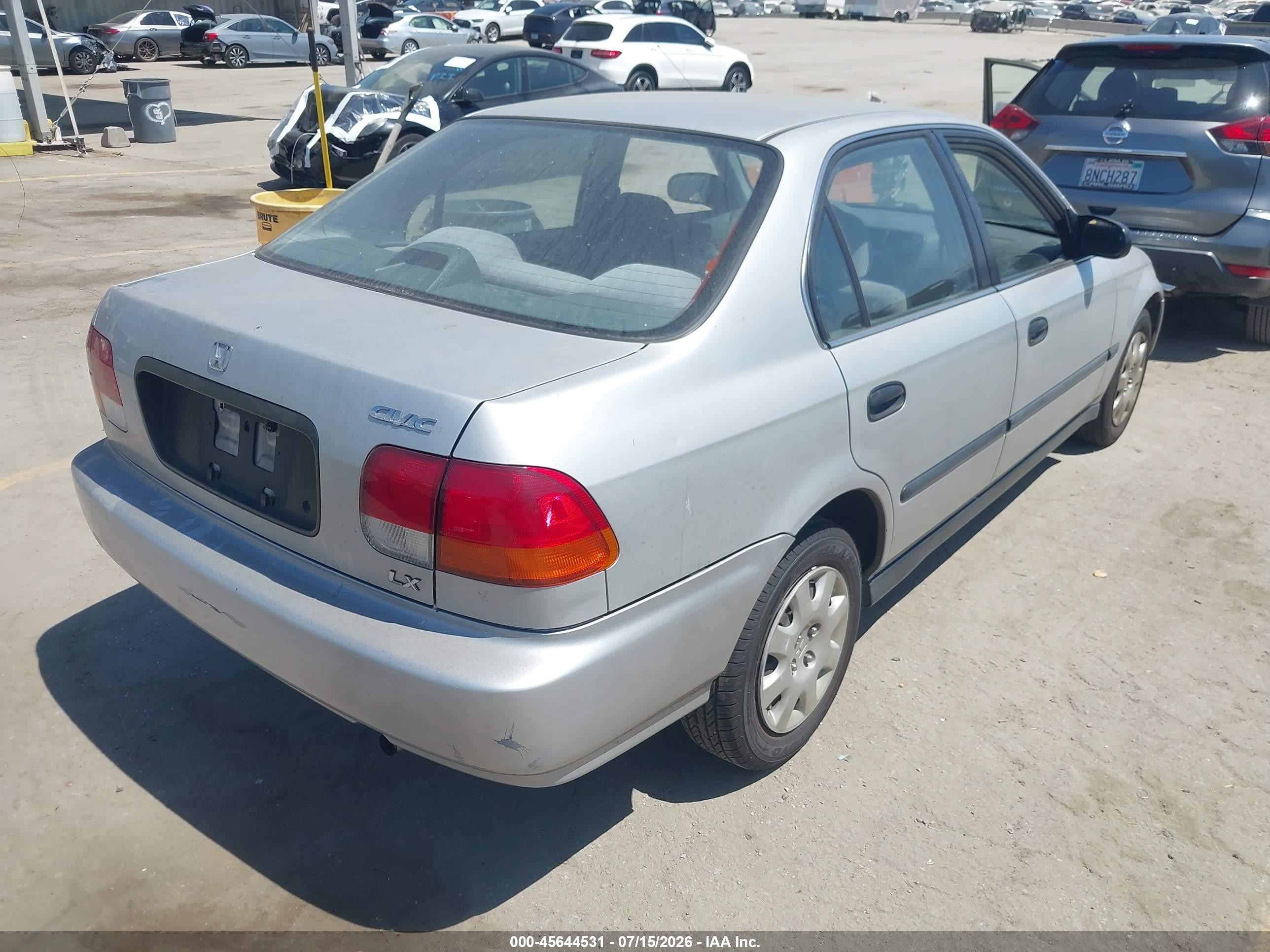 1998 Honda Civic Lx Silver vin: 2HGEJ6678WH514663