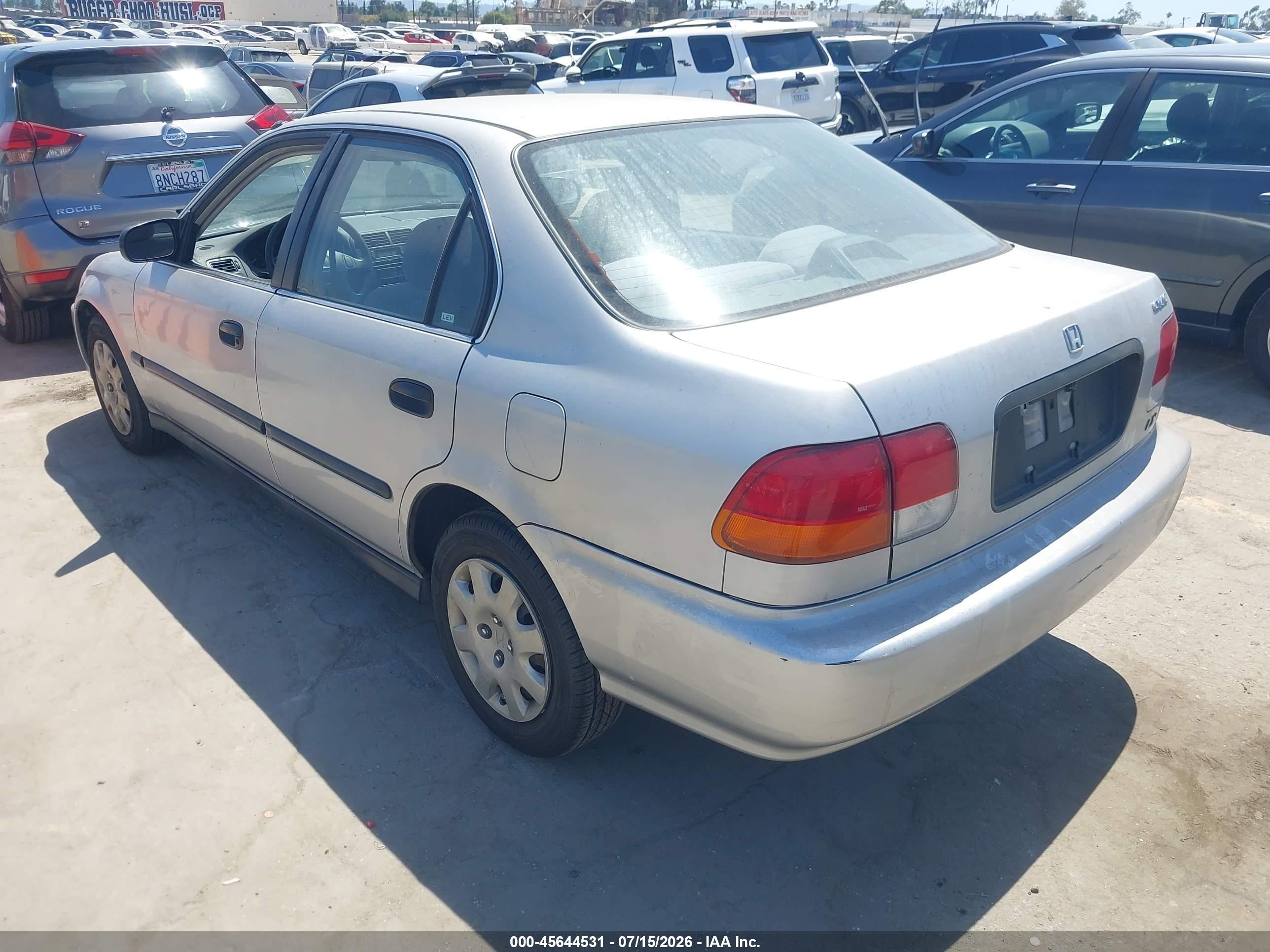 1998 Honda Civic Lx Silver vin: 2HGEJ6678WH514663