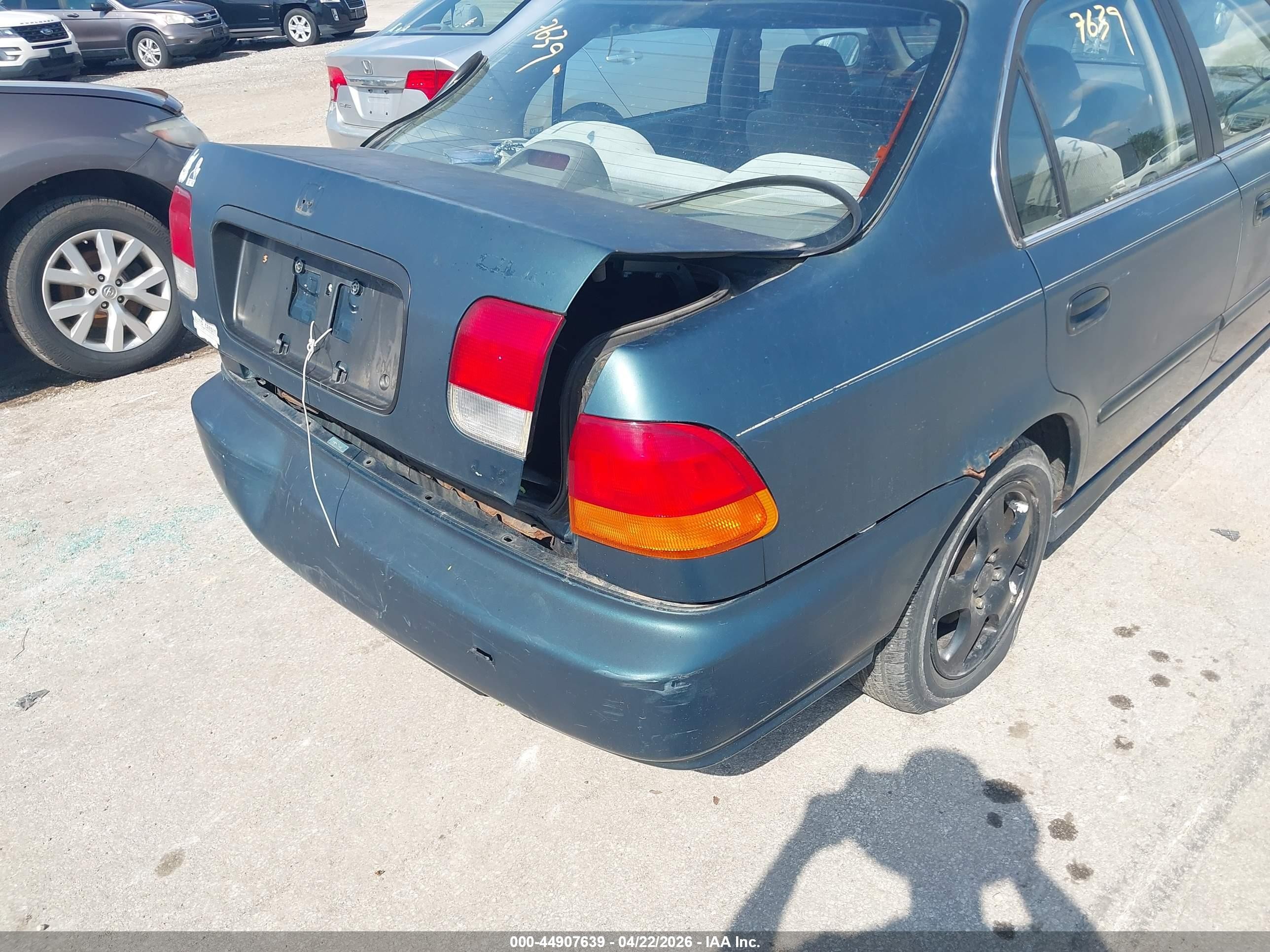 1998 Honda Civic Lx Green vin: 2HGEJ6679WH517703