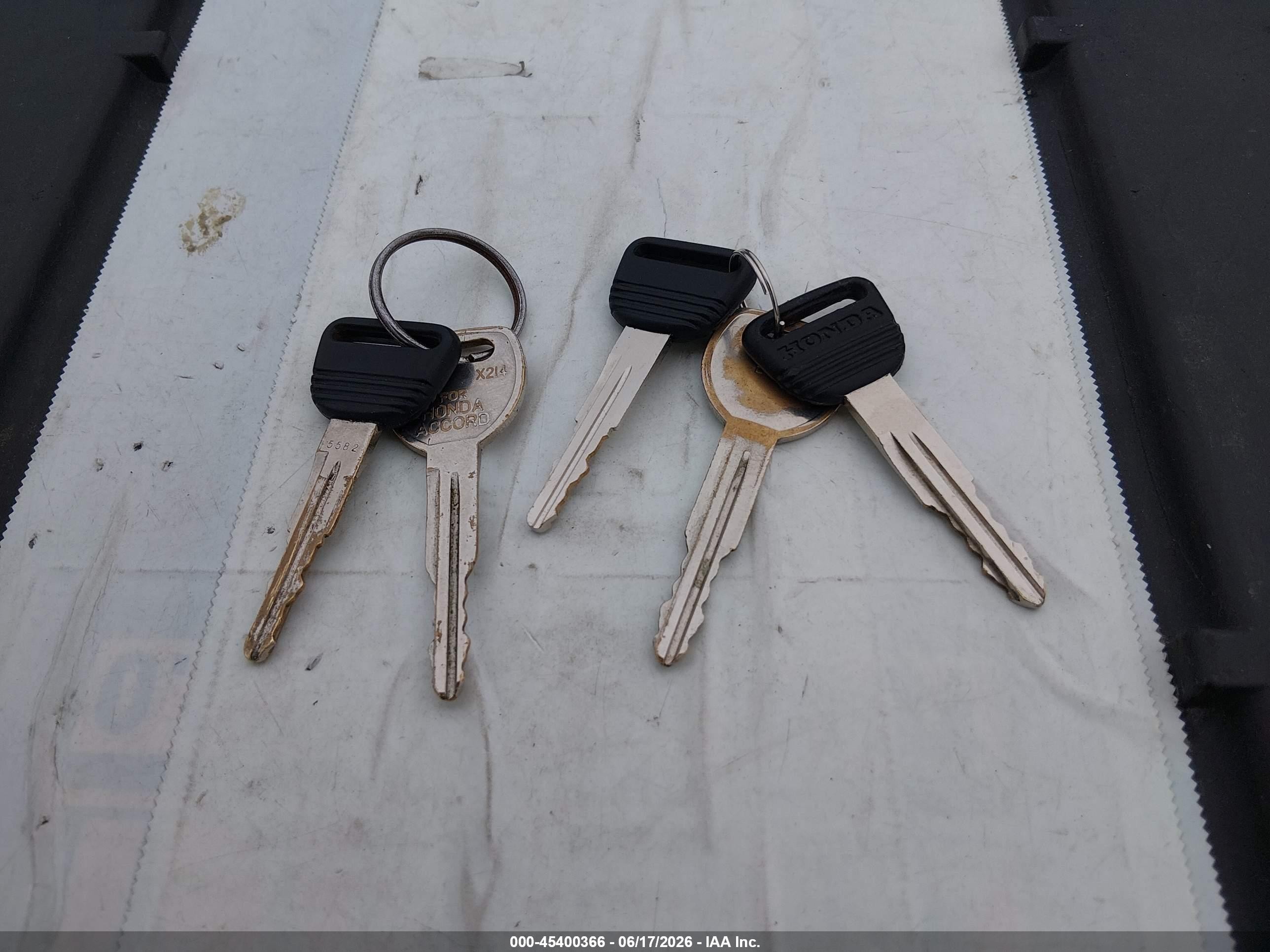1998 Honda Civic Ex Silver vin: 2HGEJ8645WH570772