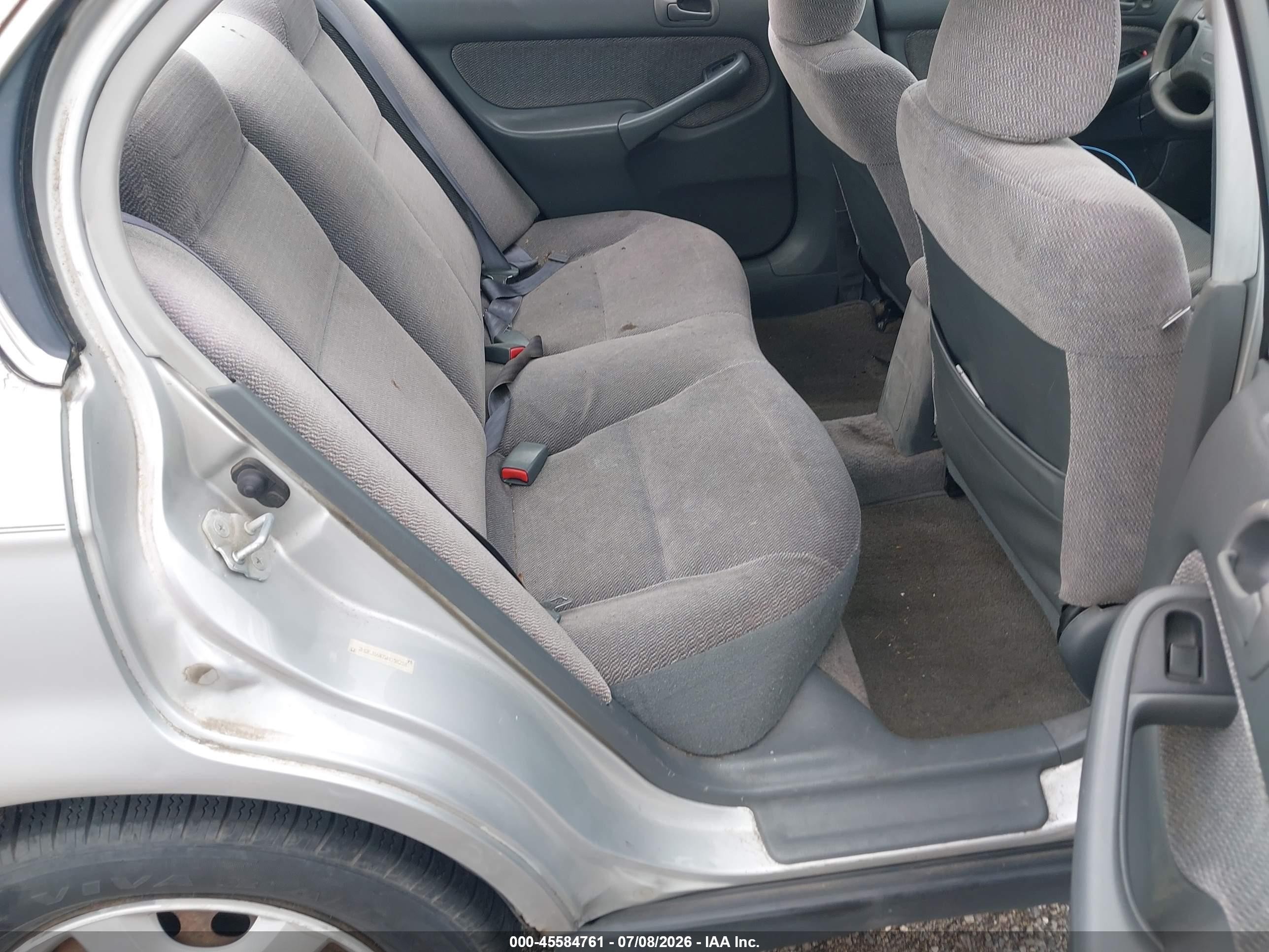 1998 Honda Civic Ex Silver vin: 2HGEJ8647WH558218