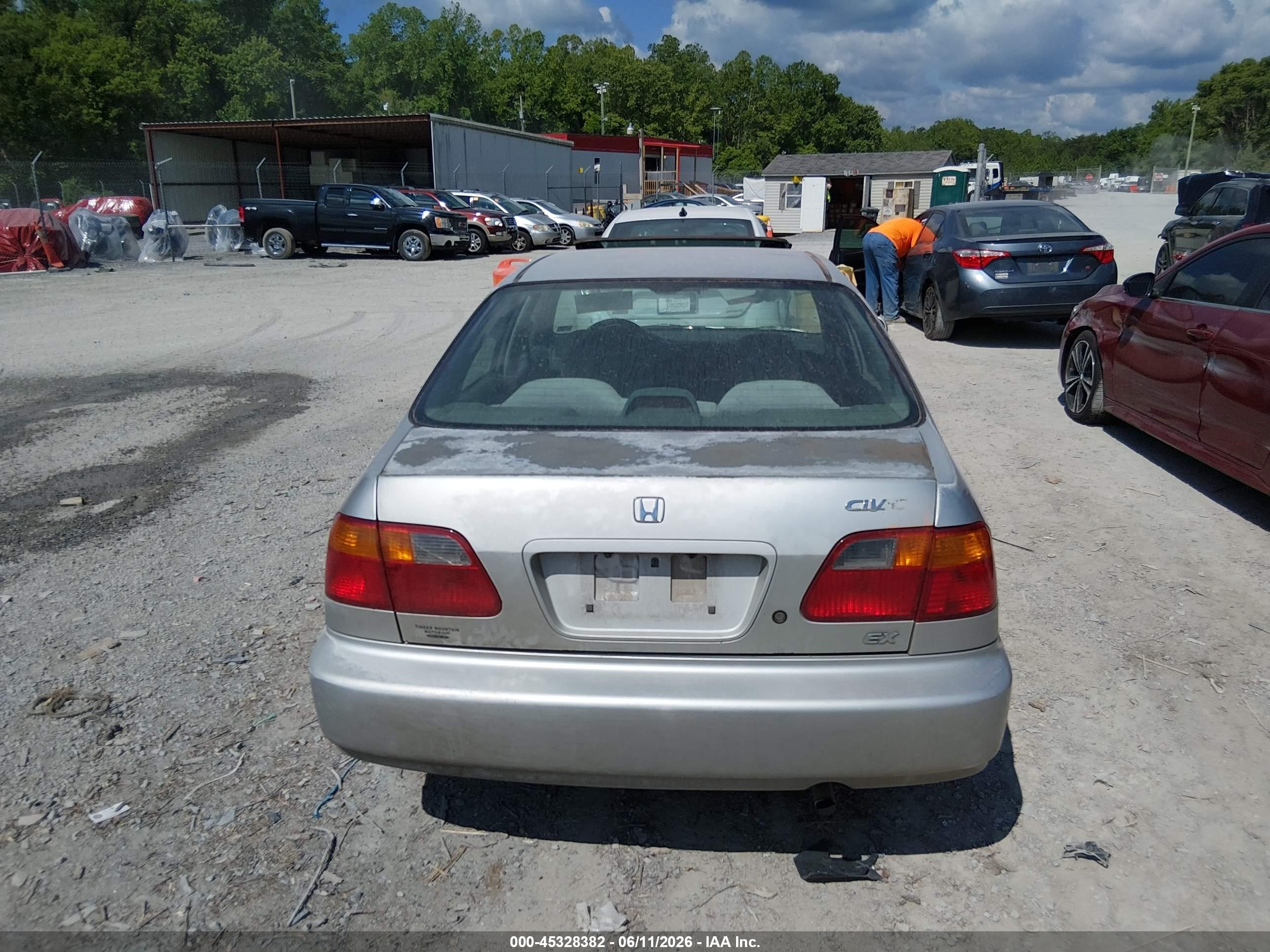 1999 Honda Civic Ex Silver vin: 2HGEJ8648XH587261