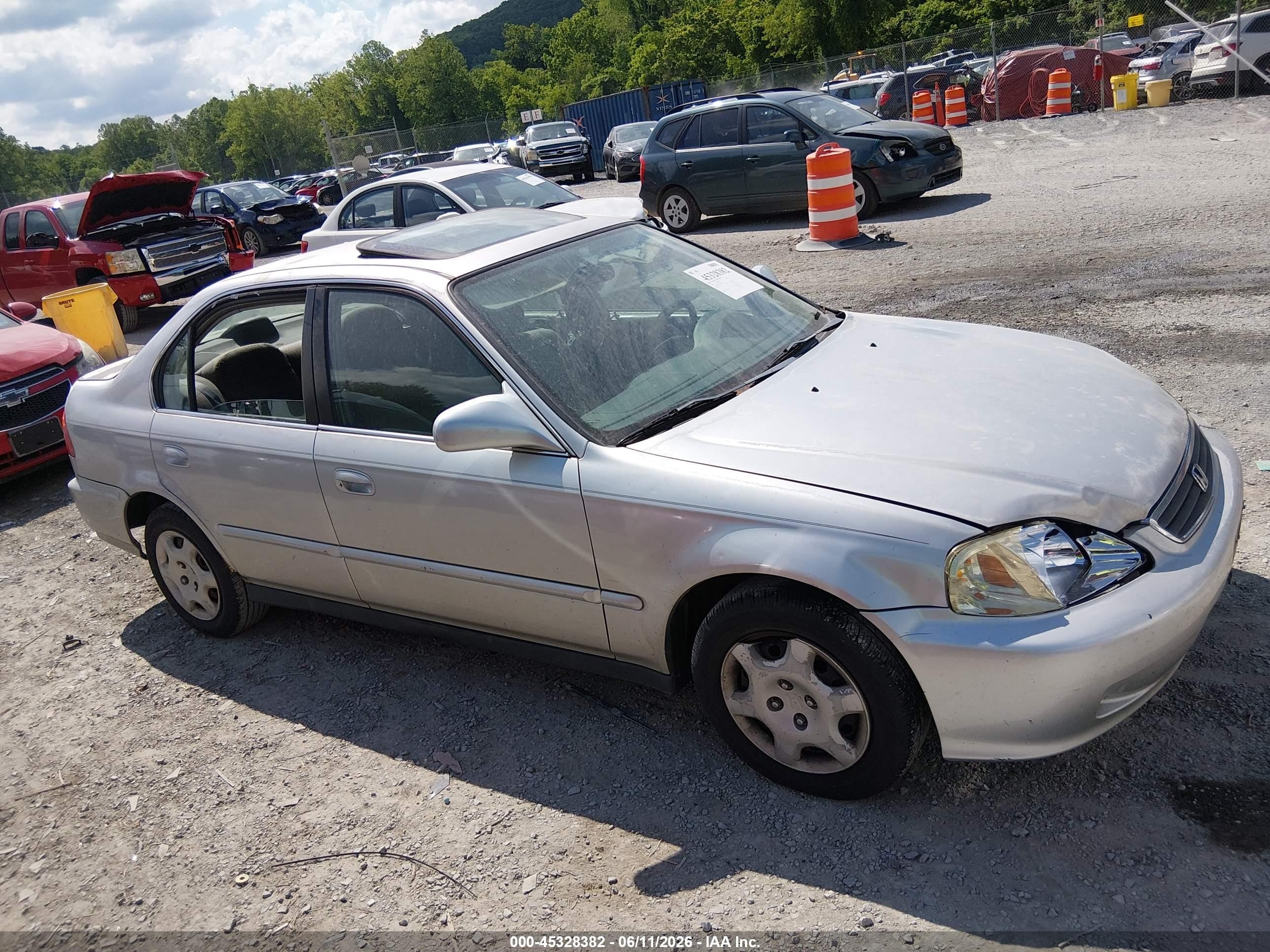 1999 Honda Civic Ex Silver vin: 2HGEJ8648XH587261