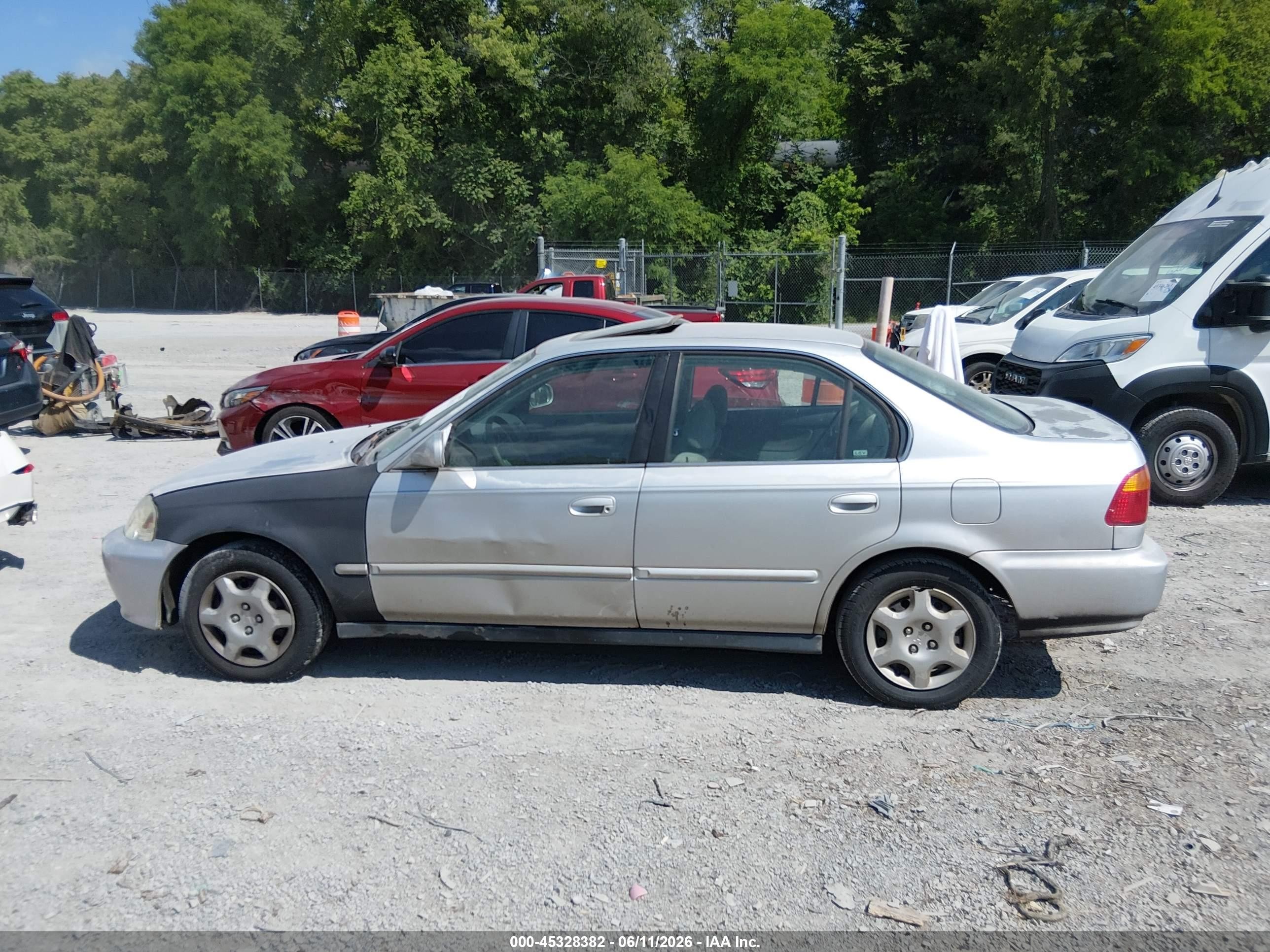 1999 Honda Civic Ex Silver vin: 2HGEJ8648XH587261