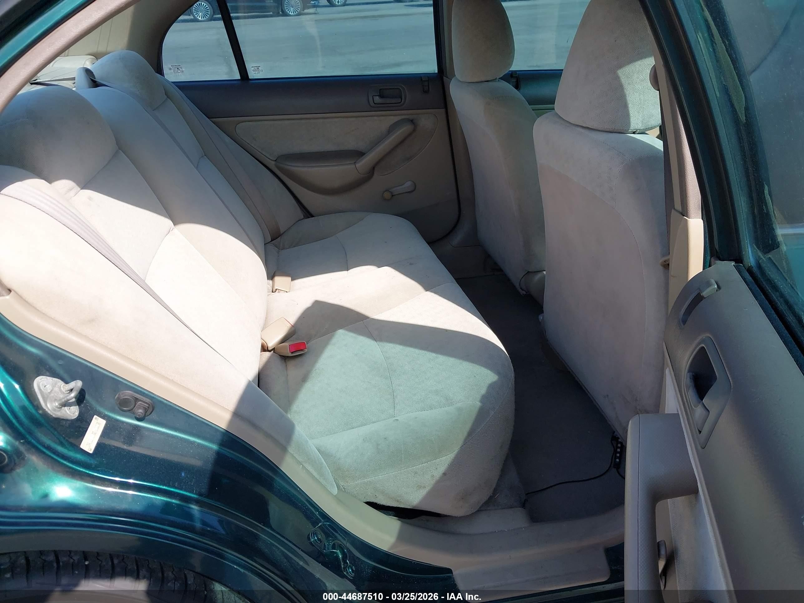 2002 Honda Civic Dx Зеленый vin: 2HGES15102H602288