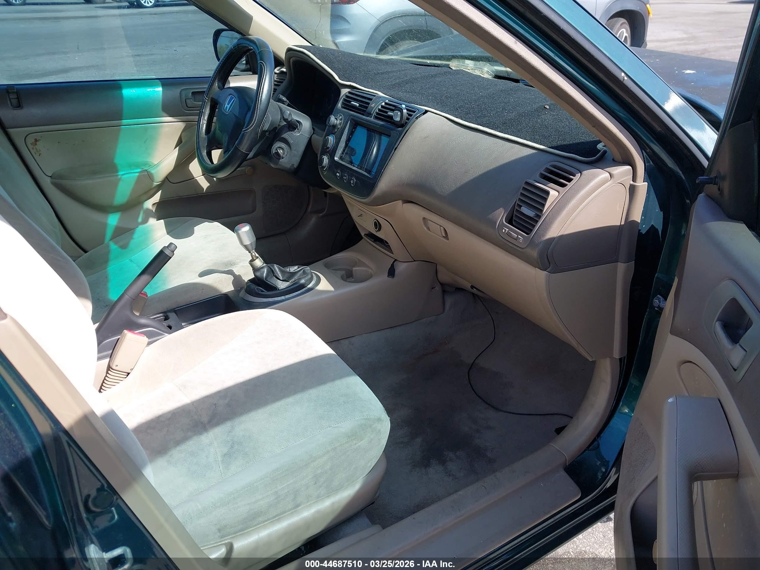 2002 Honda Civic Dx Зеленый vin: 2HGES15102H602288