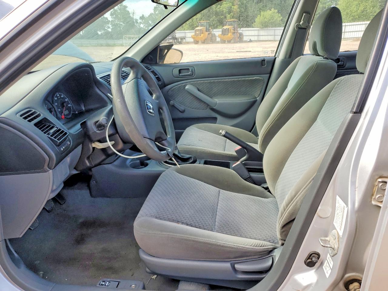 2005 Honda Civic Dx Silver vin: 2HGES15115H596845