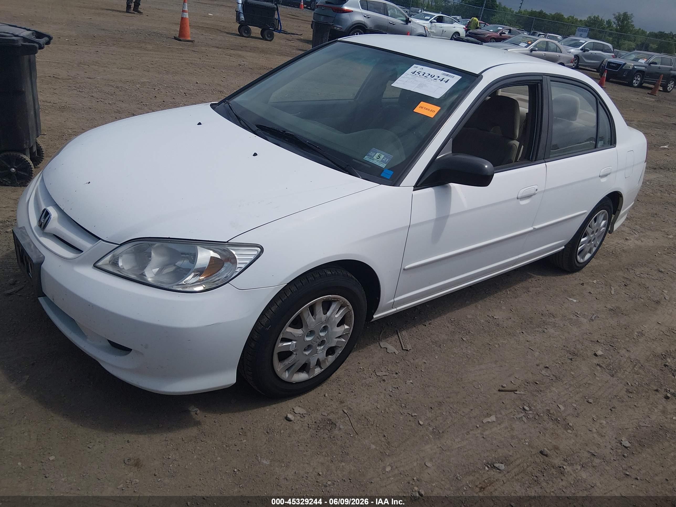 2004 Honda Civic Lx White vin: 2HGES15514H556928