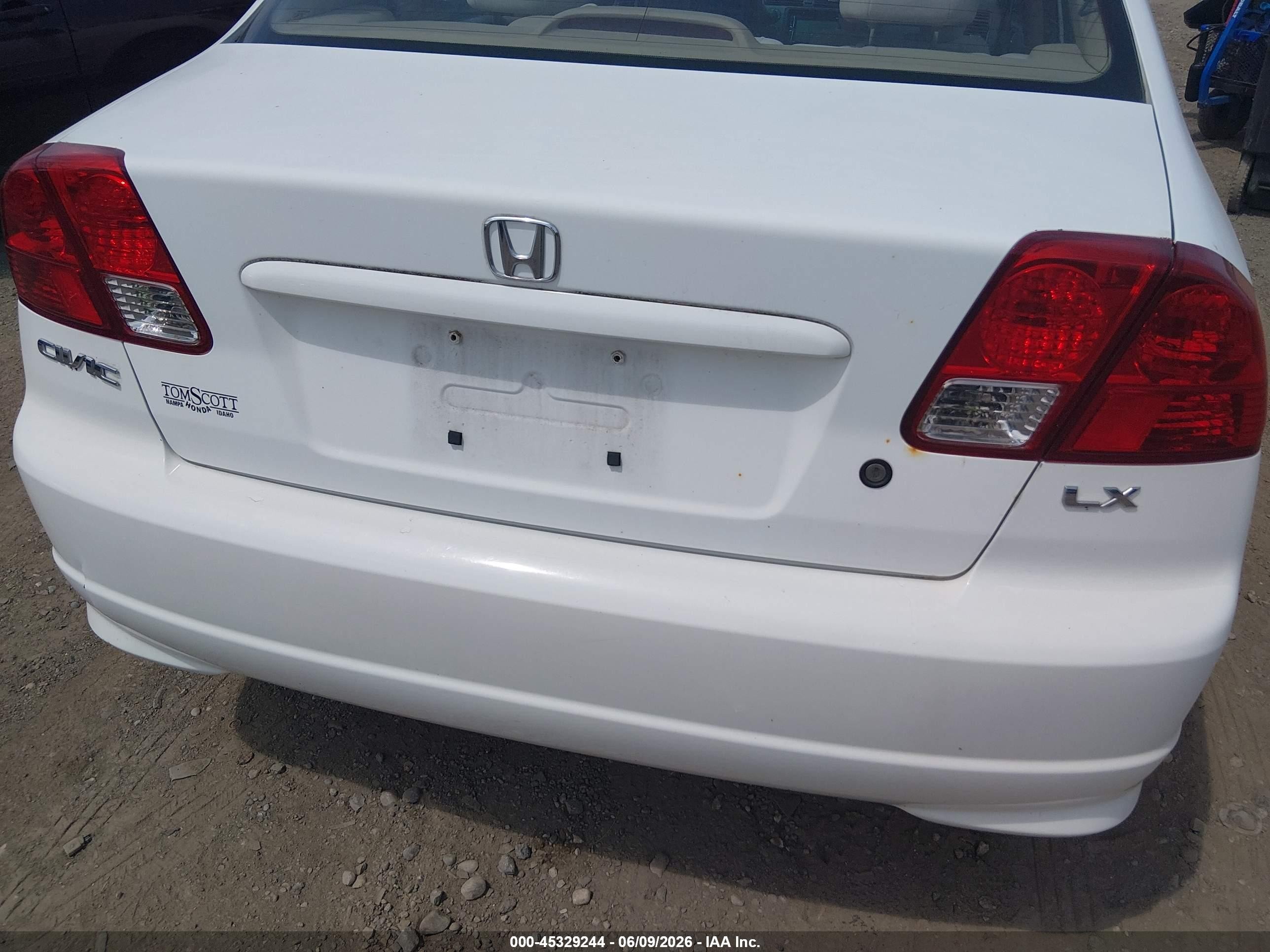 2004 Honda Civic Lx White vin: 2HGES15514H556928