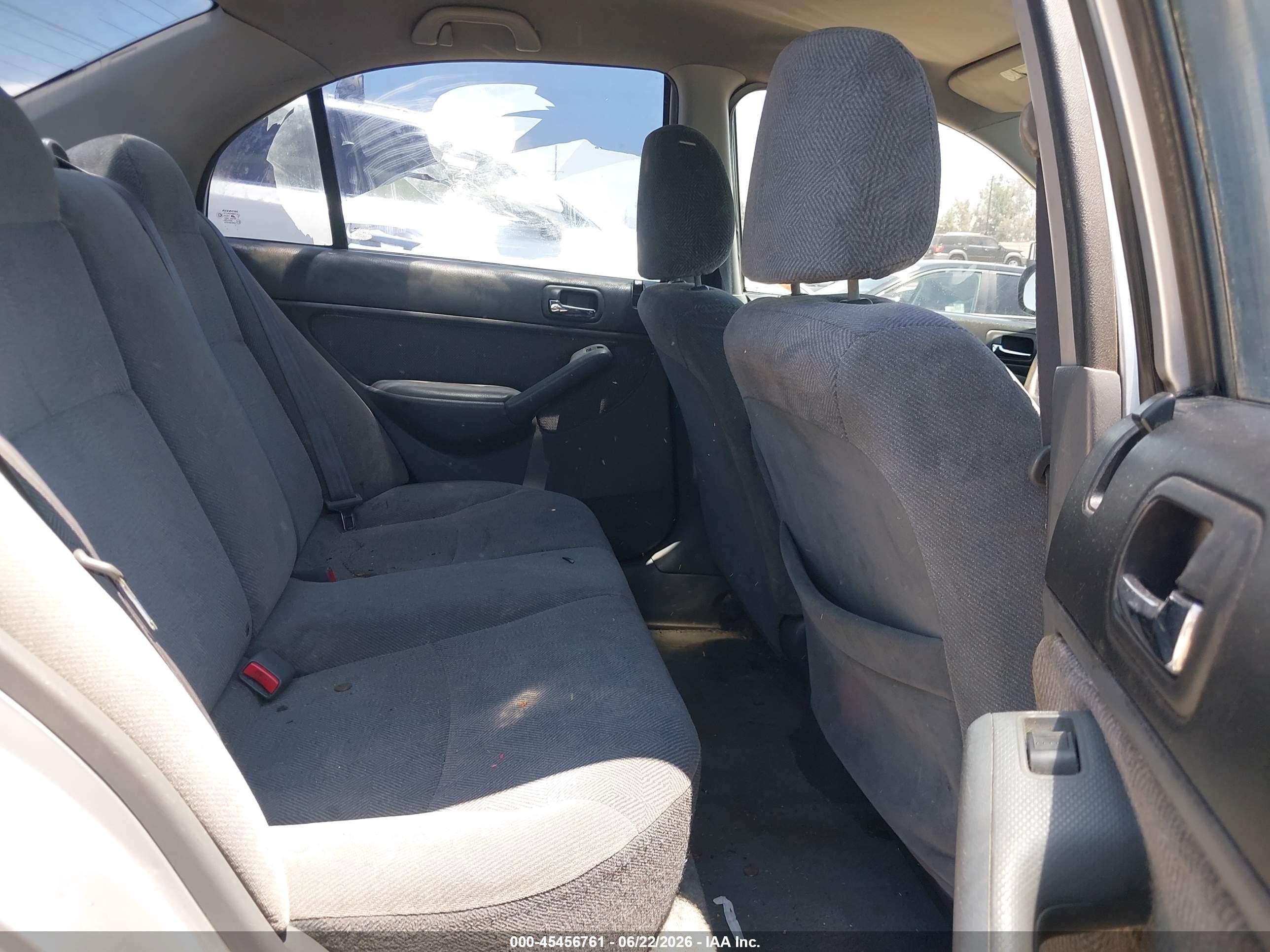 2002 Honda Civic Lx Silver vin: 2HGES15572H501090