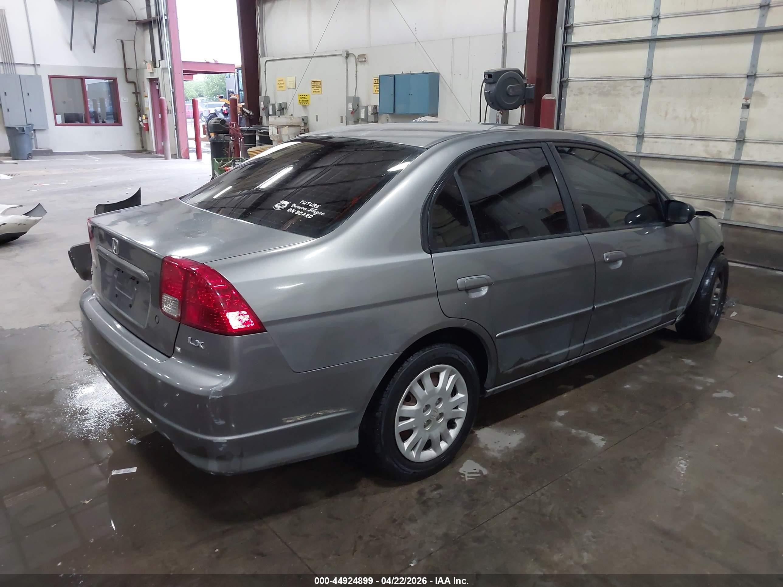 2004 Honda Civic Lx Серый vin: 2HGES15584H642382