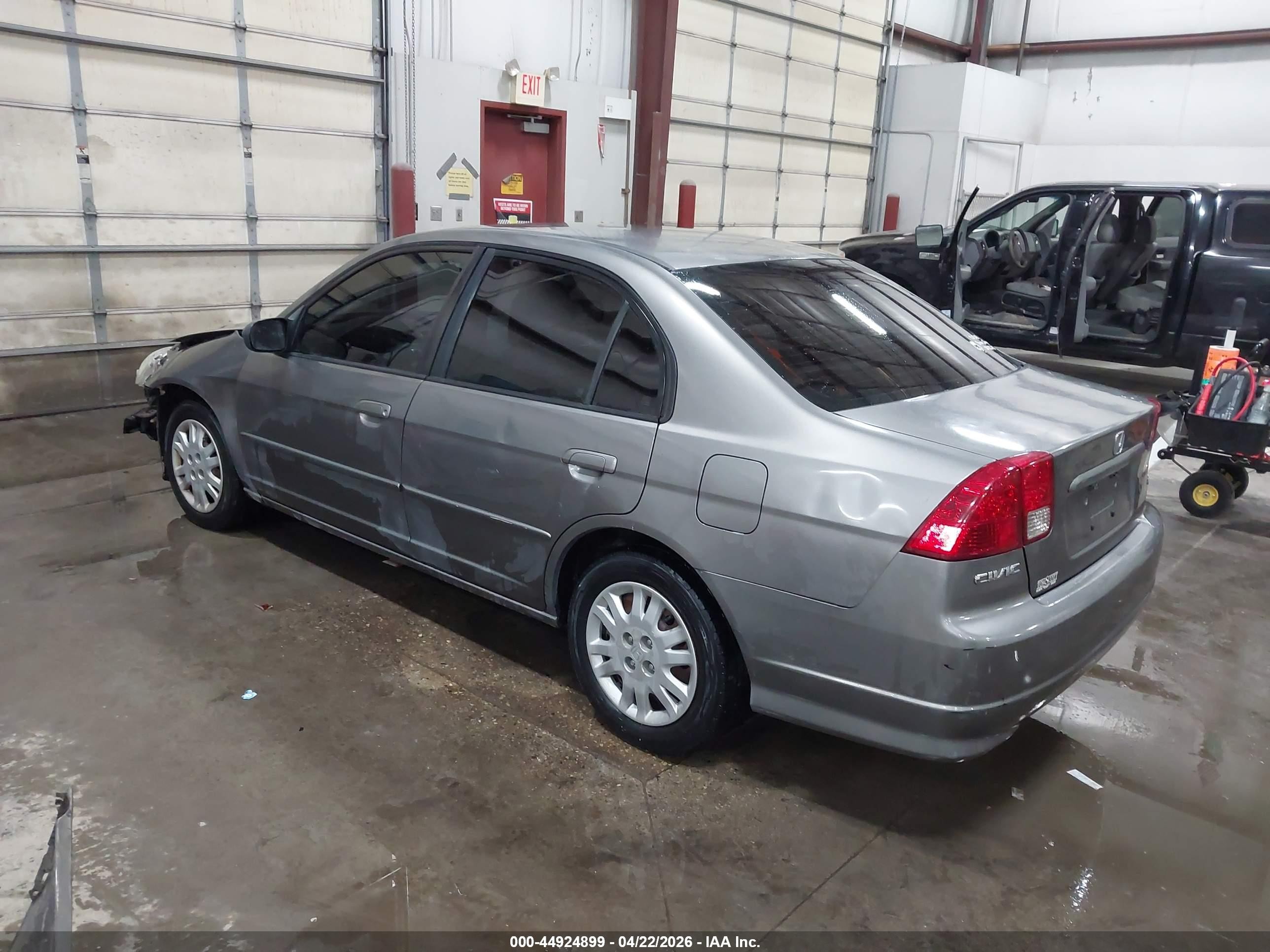 2004 Honda Civic Lx Серый vin: 2HGES15584H642382