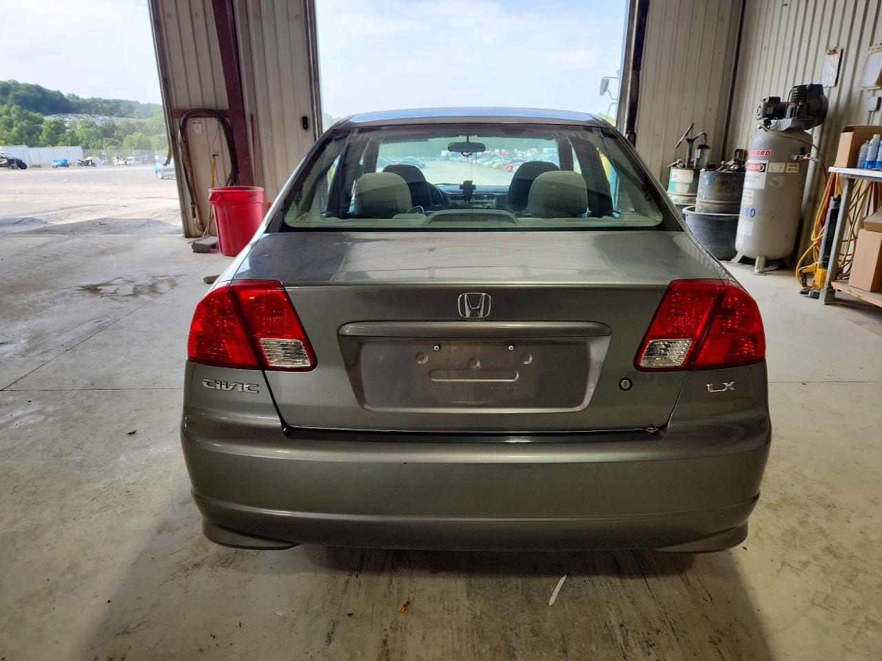 2005 Honda Civic Lx Gray vin: 2HGES15595H582114