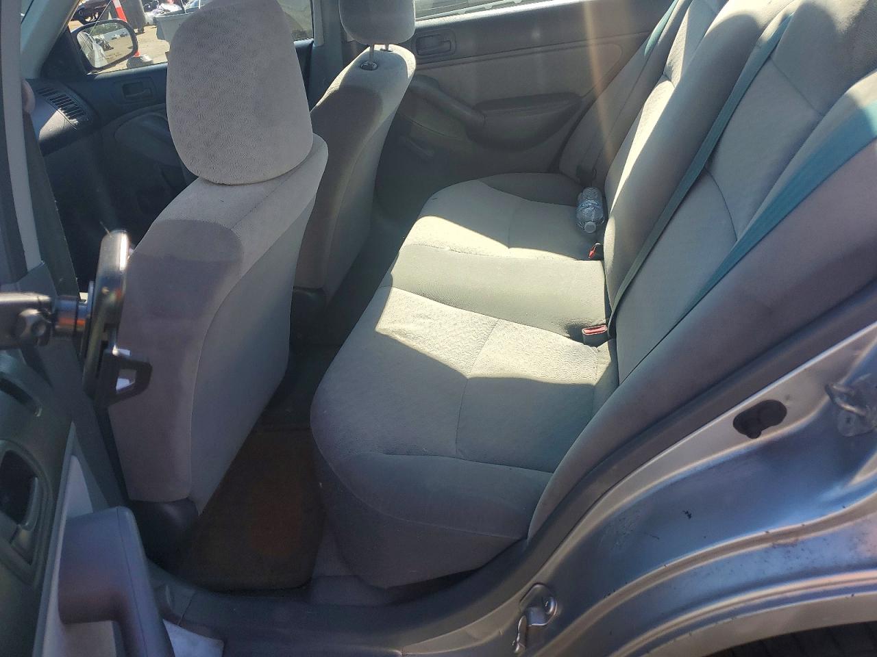 2002 Honda Civic Dx Gray vin: 2HGES16102H596166