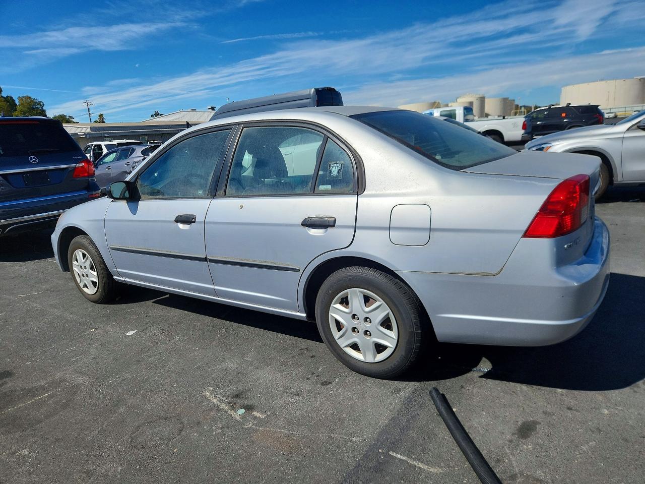 2003 Honda Civic Dx Серебряный vin: 2HGES16103H567879