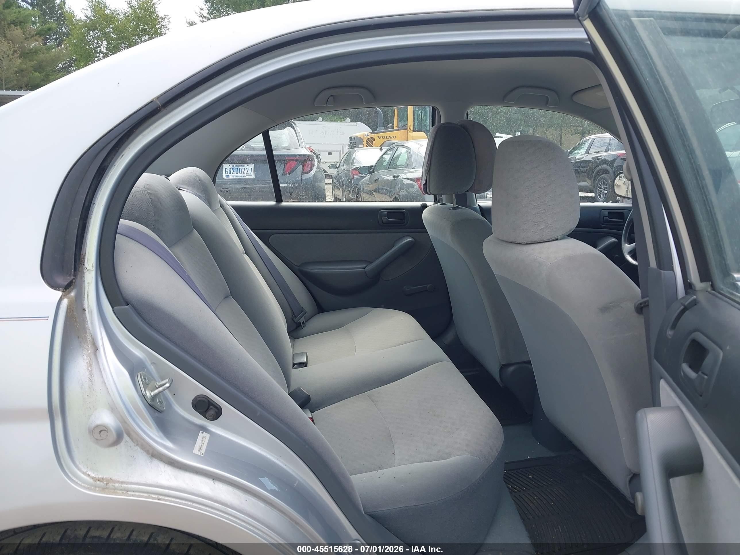 2002 Honda Civic Dx Silver vin: 2HGES16182H517391