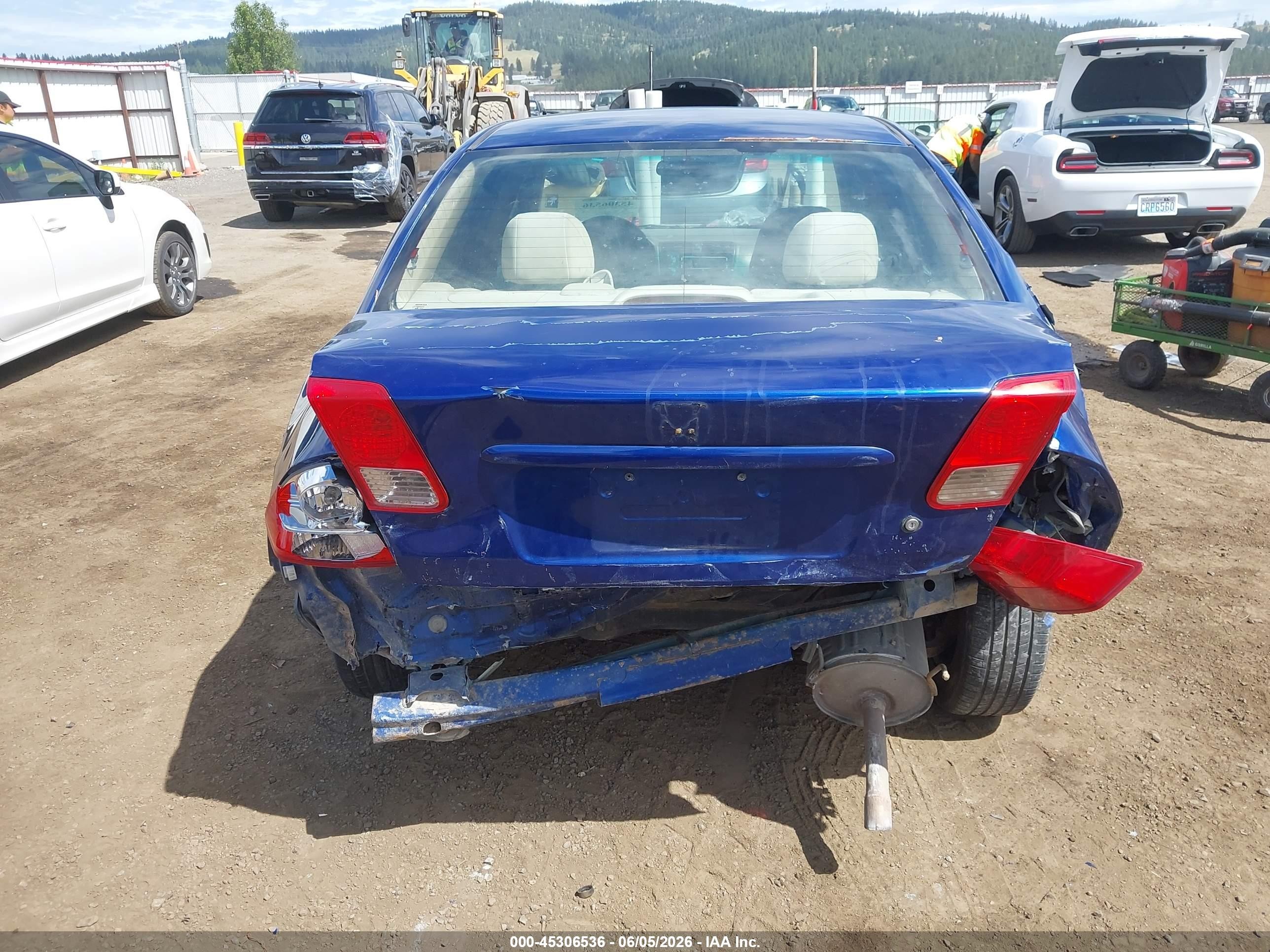 2004 Honda Civic Vp Blue vin: 2HGES16354H573387