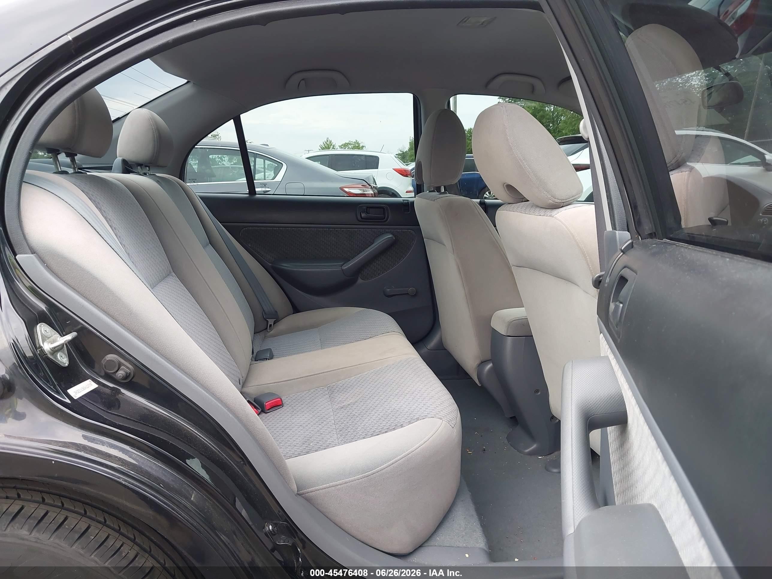 2005 Honda Civic Vp Черный vin: 2HGES16365H624719