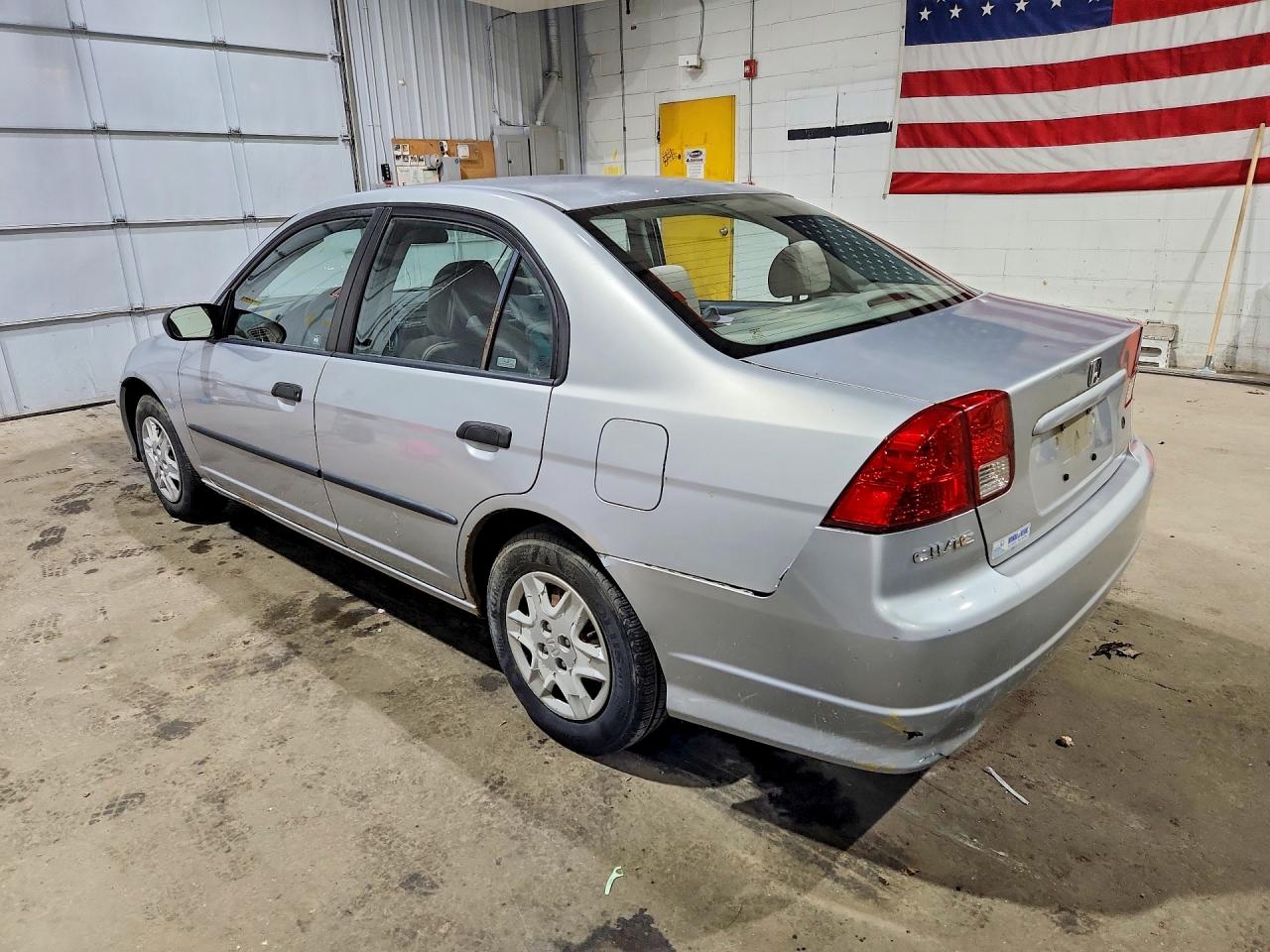 2004 Honda Civic Dx Vp Silver vin: 2HGES16384H611601