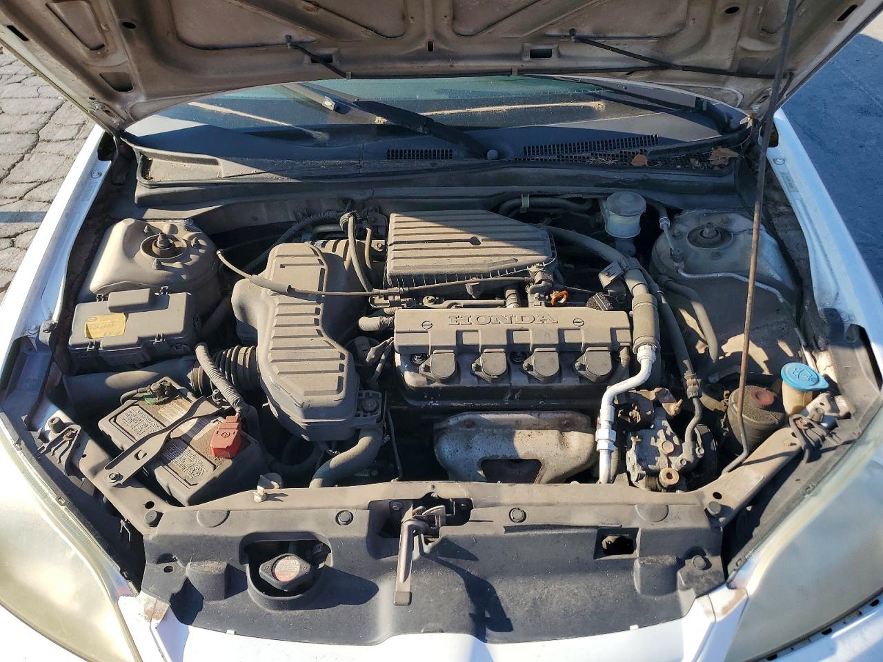 2004 Honda Civic Dx Vp White vin: 2HGES16384H642332