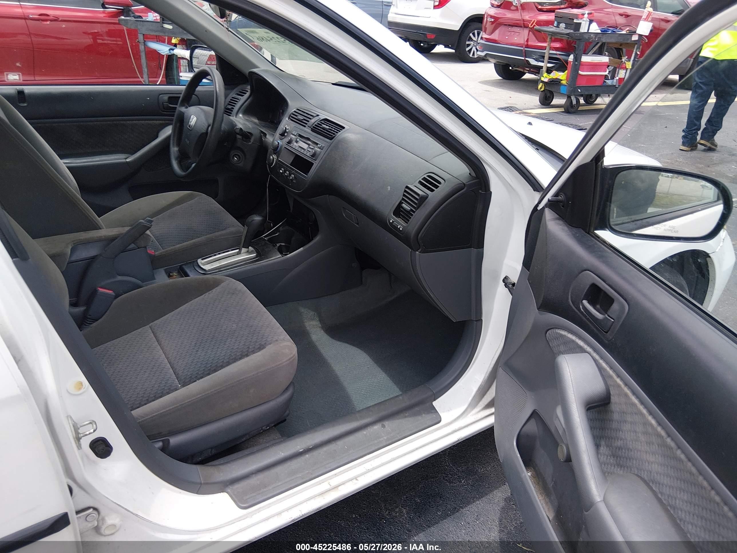 2004 Honda Civic Vp White vin: 2HGES16394H533460