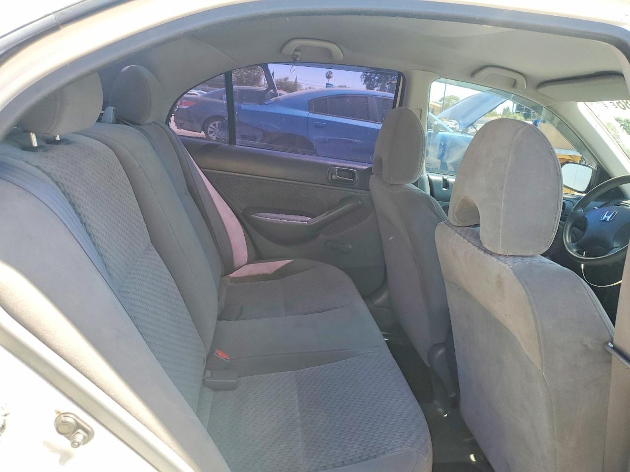 2004 Honda Civic Dx Vp White vin: 2HGES16394H587177