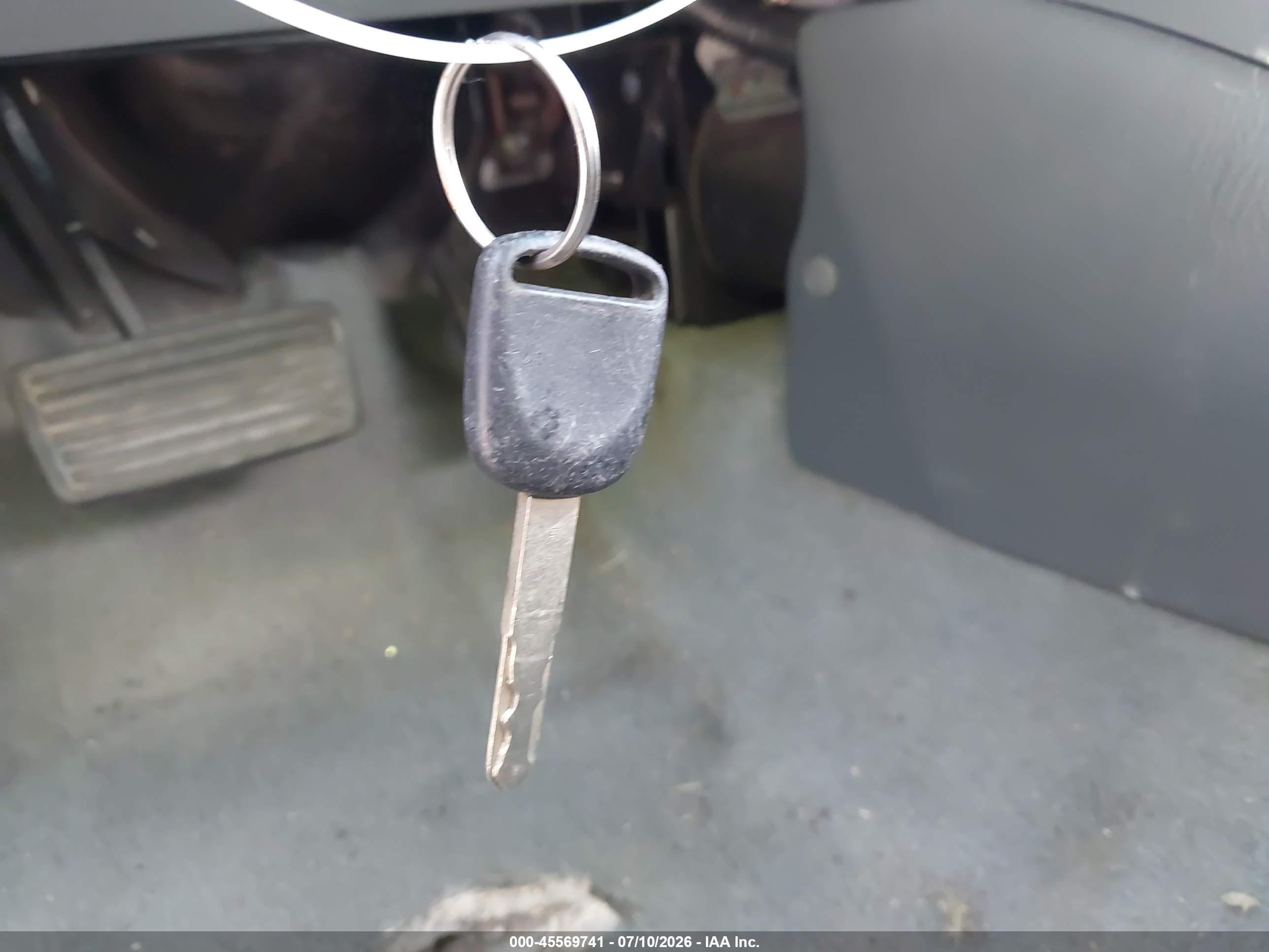 2005 Honda Civic Vp Серебряный vin: 2HGES16415H562185
