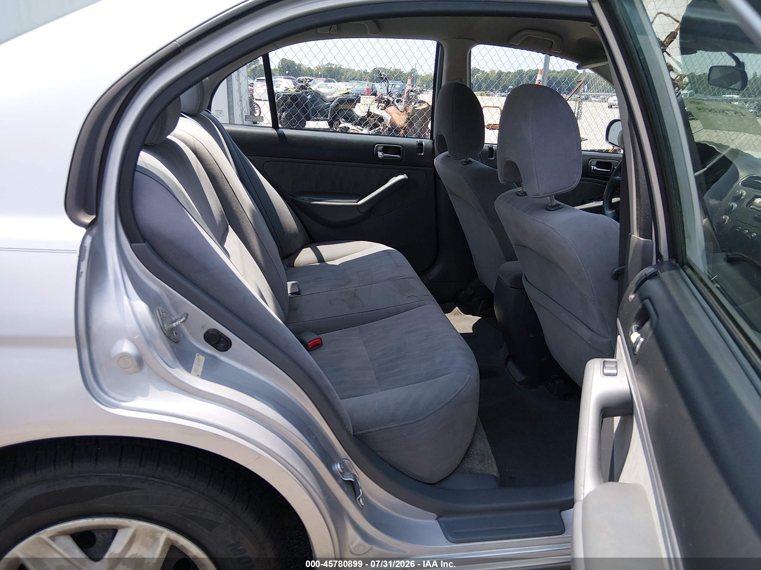2003 Honda Civic Lx Серебряный vin: 2HGES16503H543097