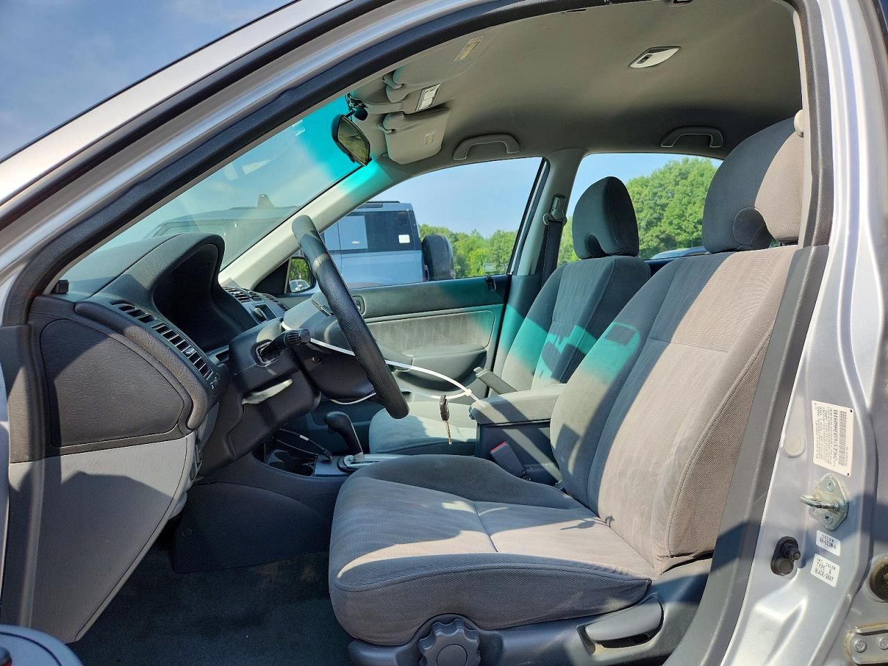 2003 Honda Civic Lx Silver vin: 2HGES16503H609440