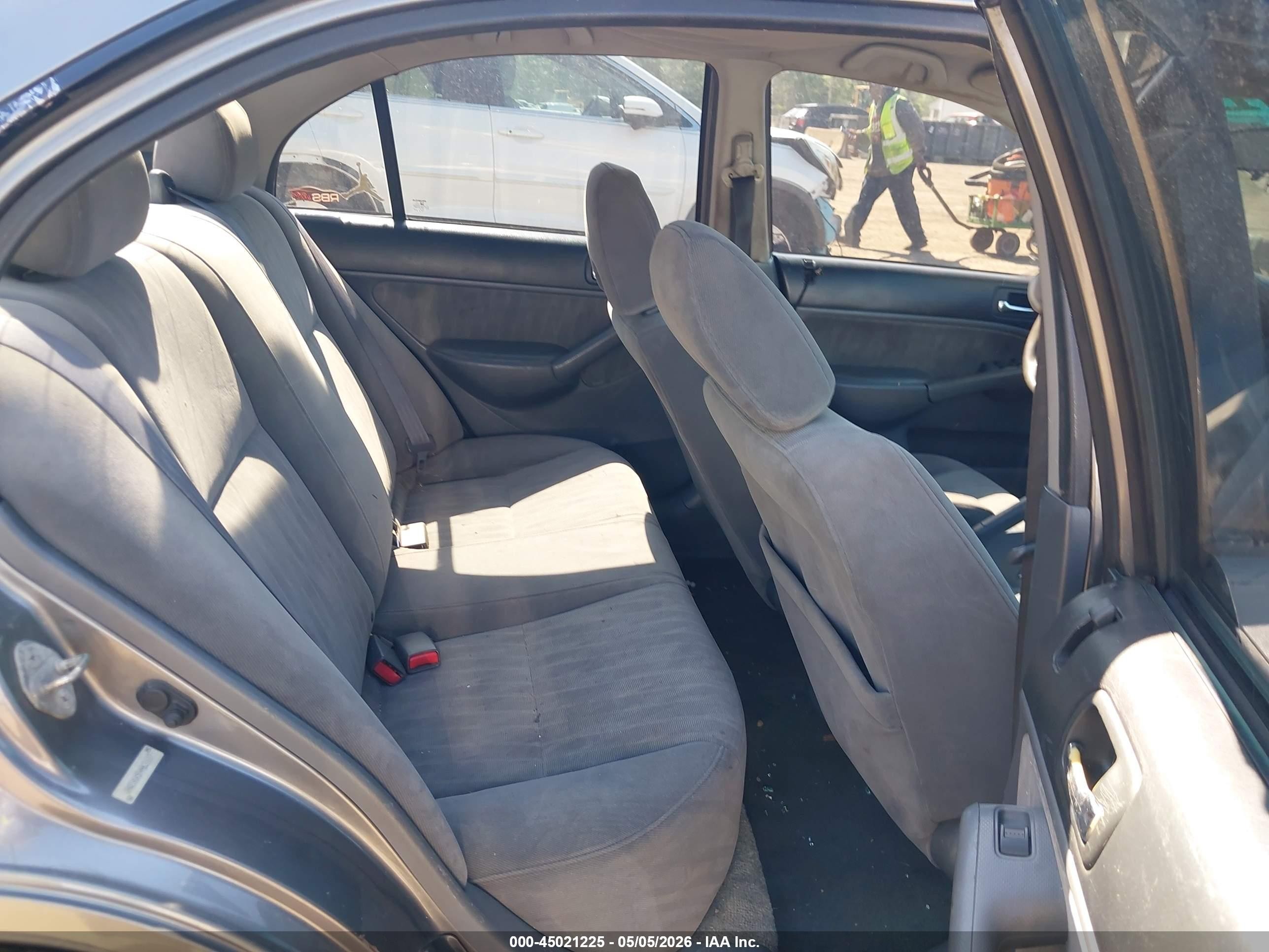 2004 Honda Civic Lx Желто-коричневый vin: 2HGES16504H631617
