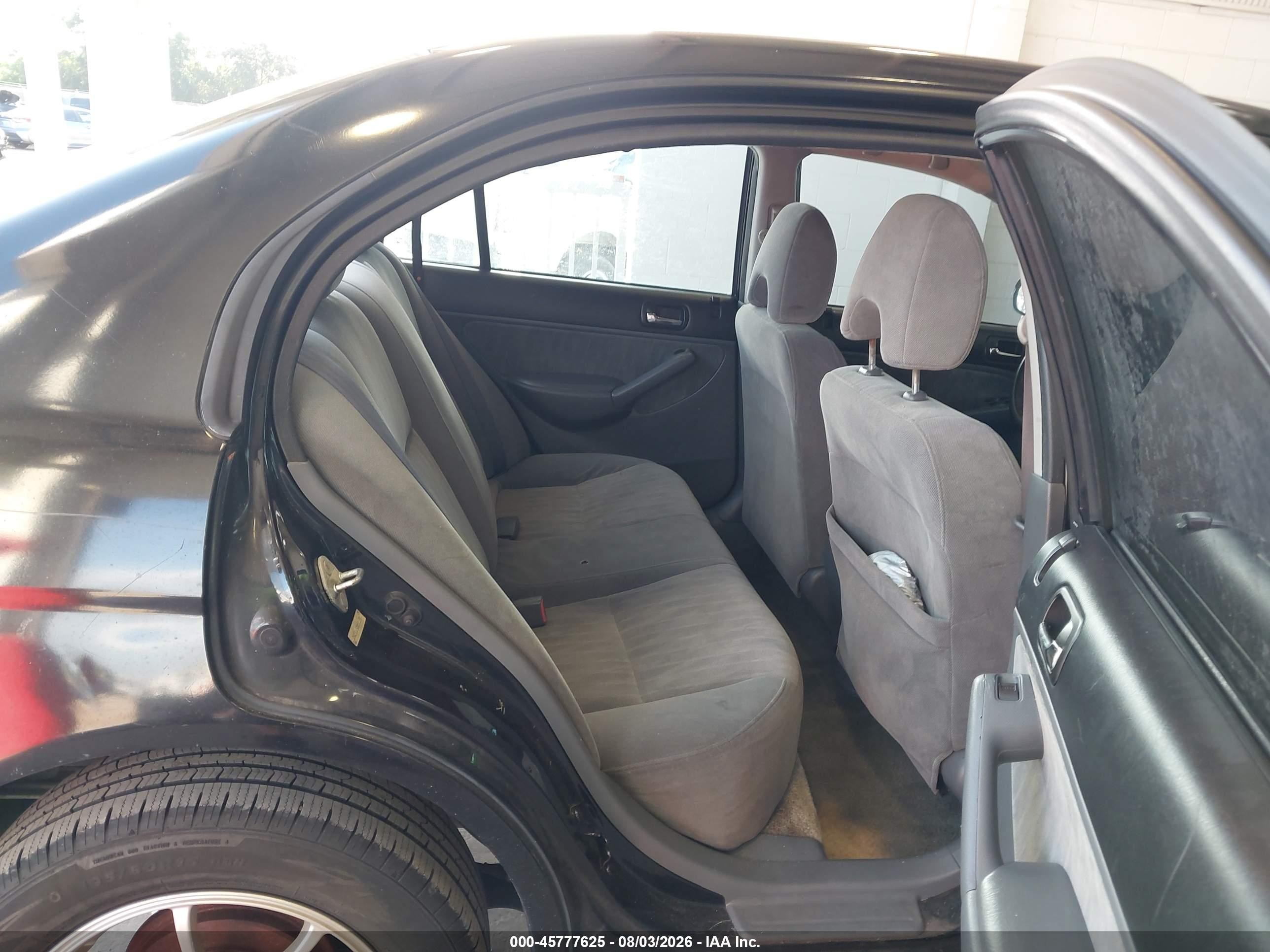 2005 Honda Civic Lx Черный vin: 2HGES16505H591590