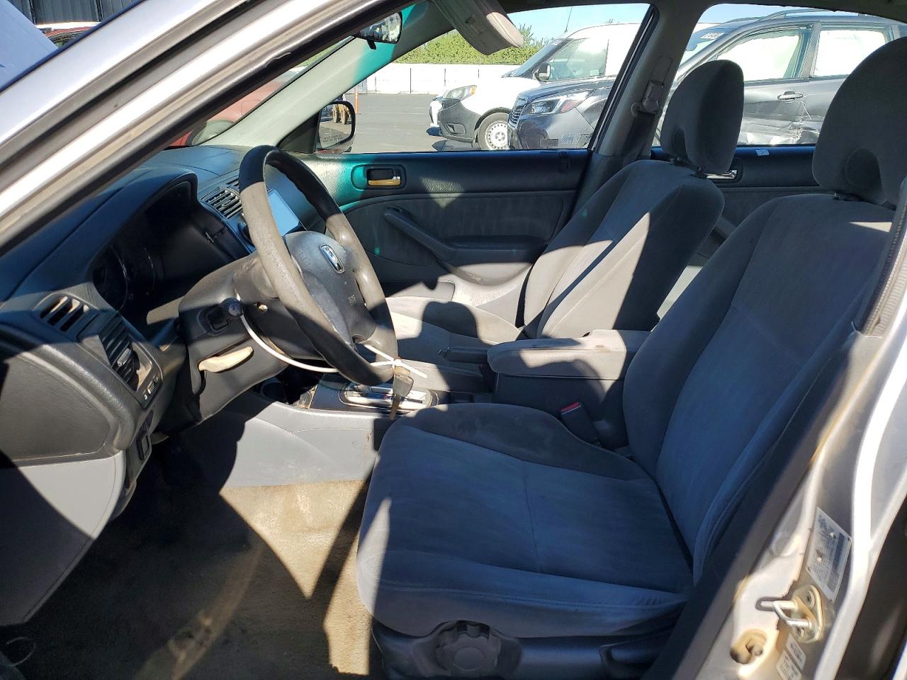 2005 Honda Civic Lx Серебряный vin: 2HGES16505H623681