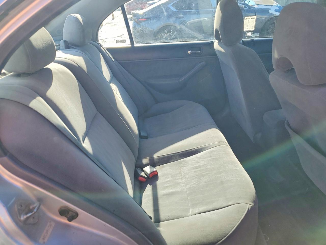 2005 Honda Civic Lx Серебряный vin: 2HGES16505H623681