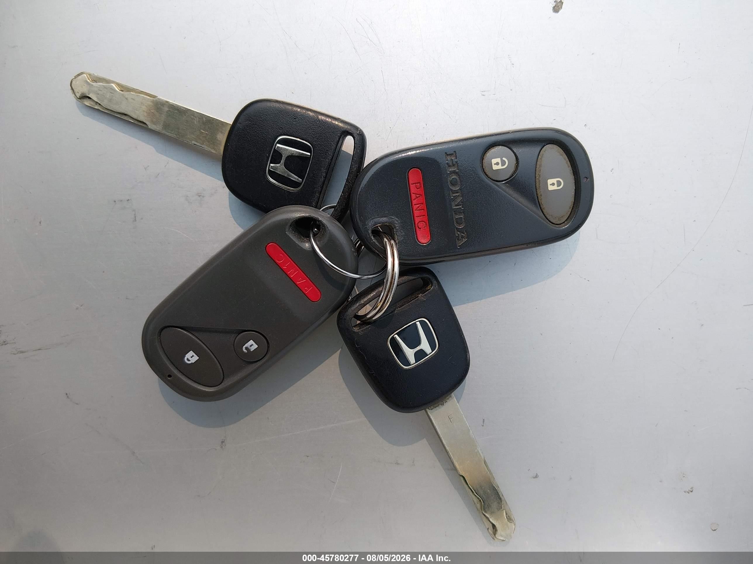 2004 Honda Civic Lx White vin: 2HGES16514H562890