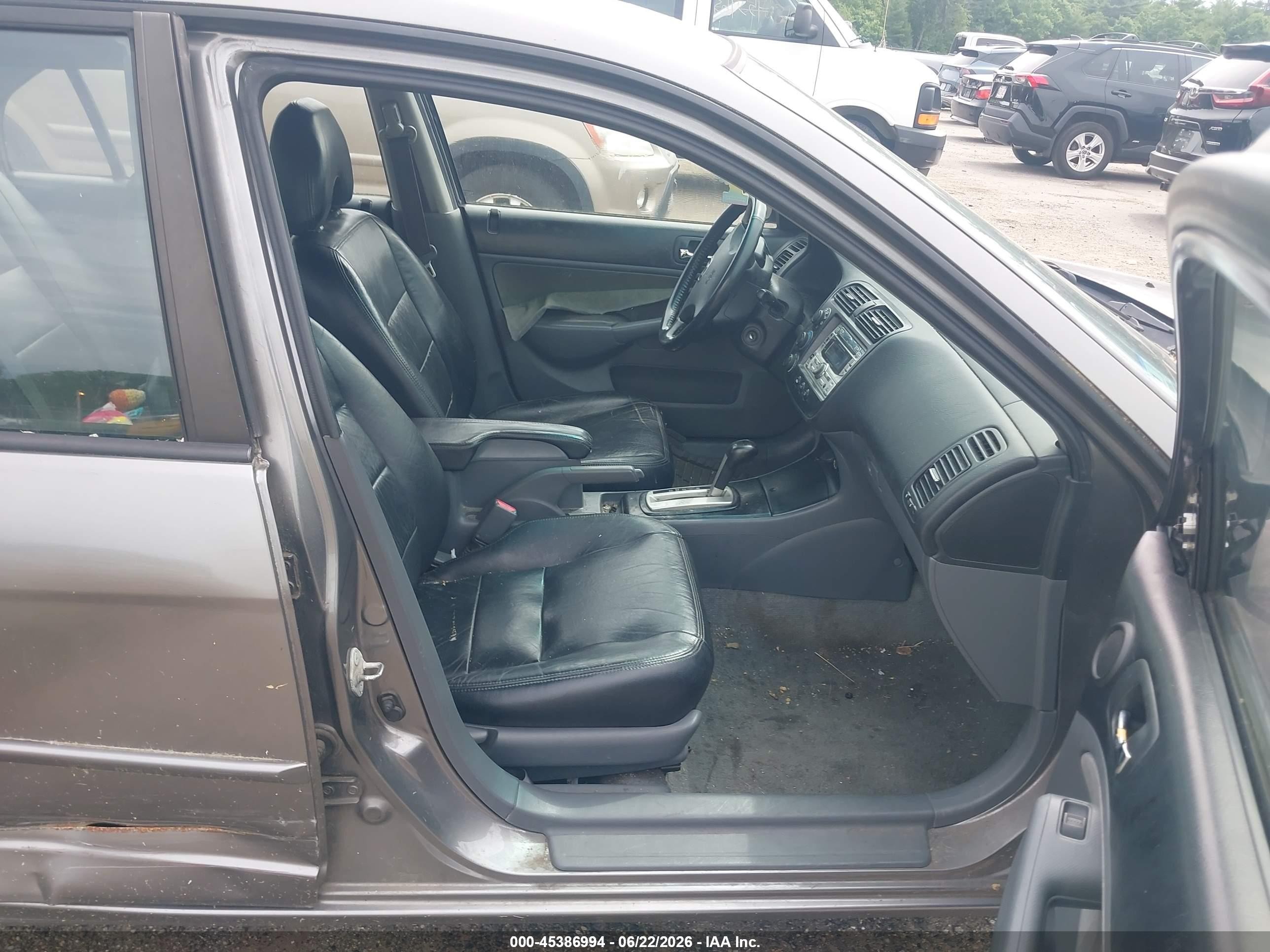 2005 Honda Civic Lx Gray vin: 2HGES16515H630221