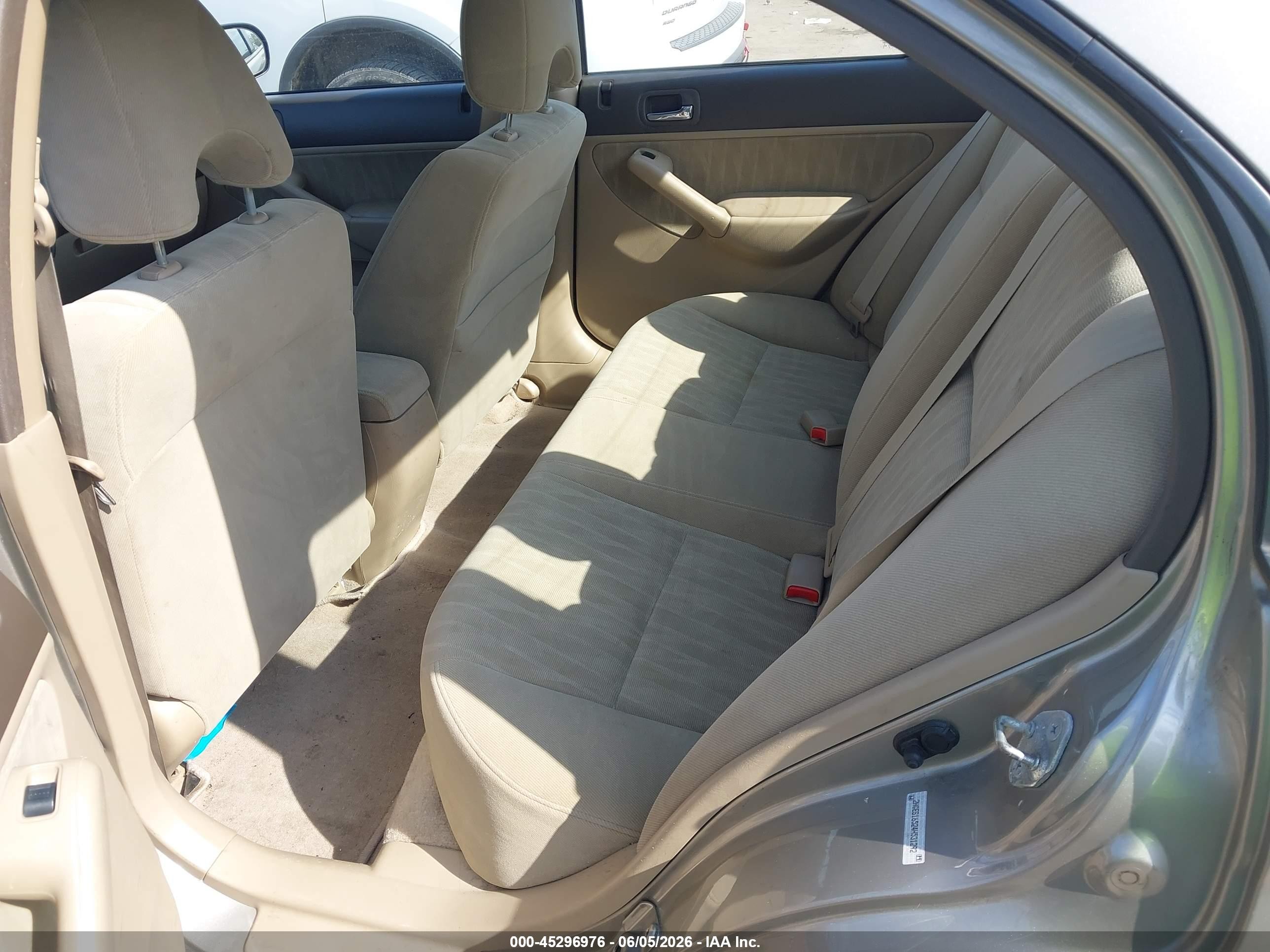 2004 Honda Civic Lx Gold vin: 2HGES16524H531292