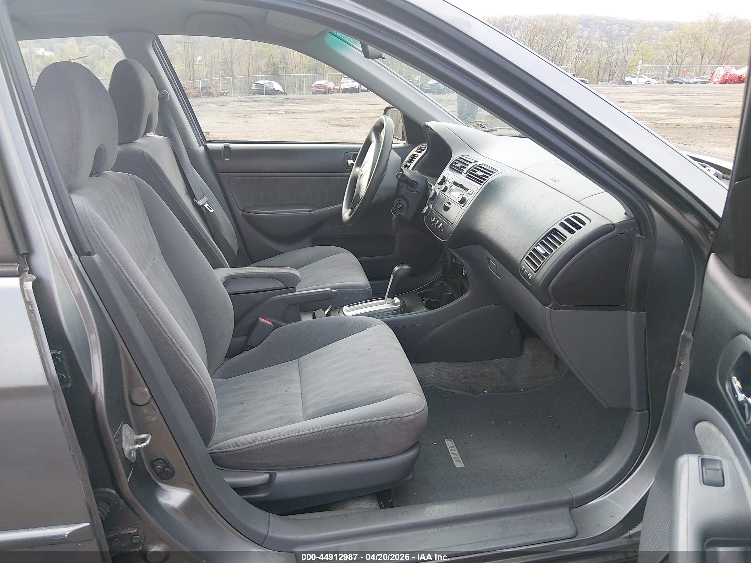 2004 Honda Civic Lx Gray vin: 2HGES16524H599236