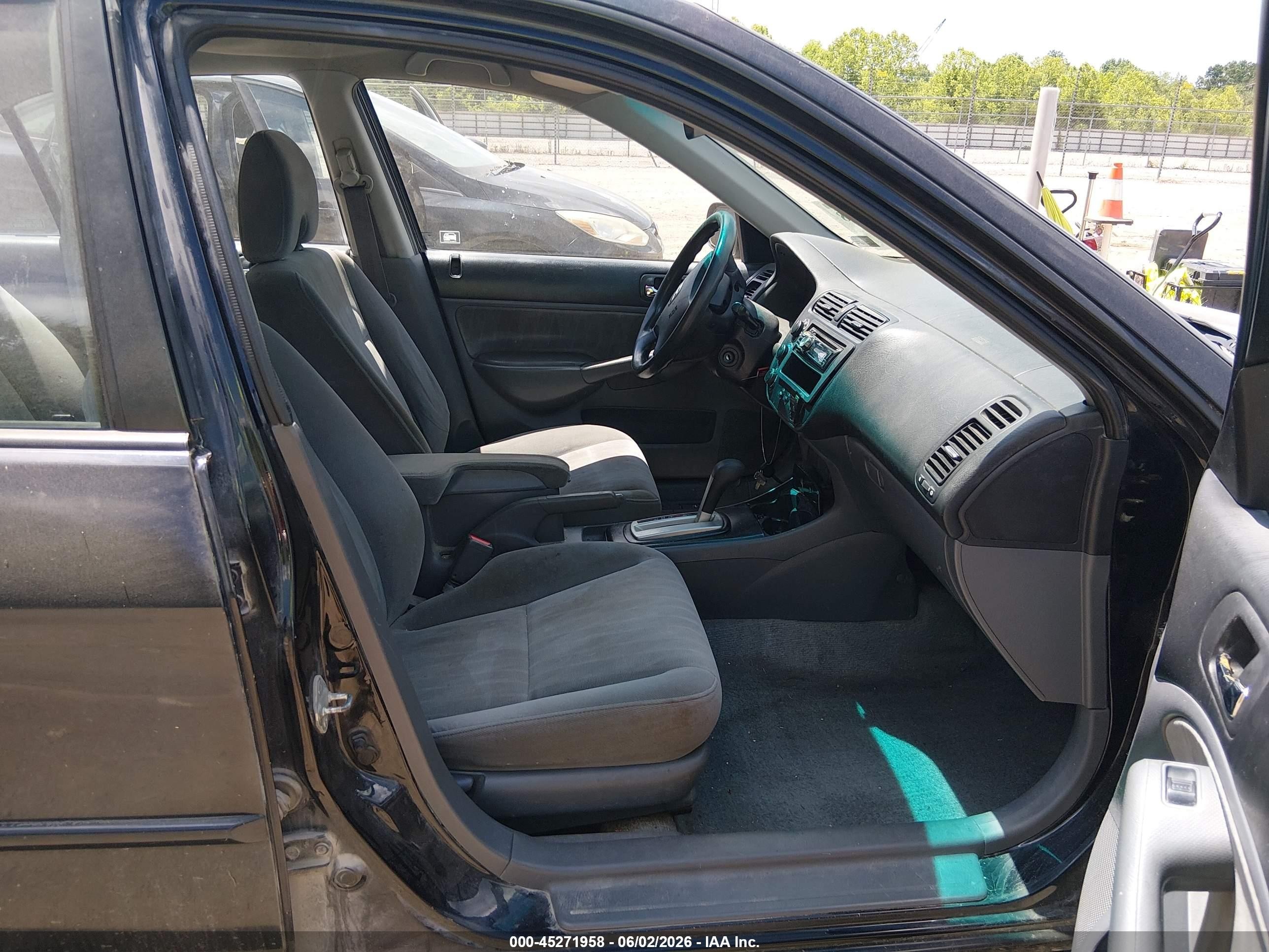 2005 Honda Civic Lx Black vin: 2HGES16525H556193