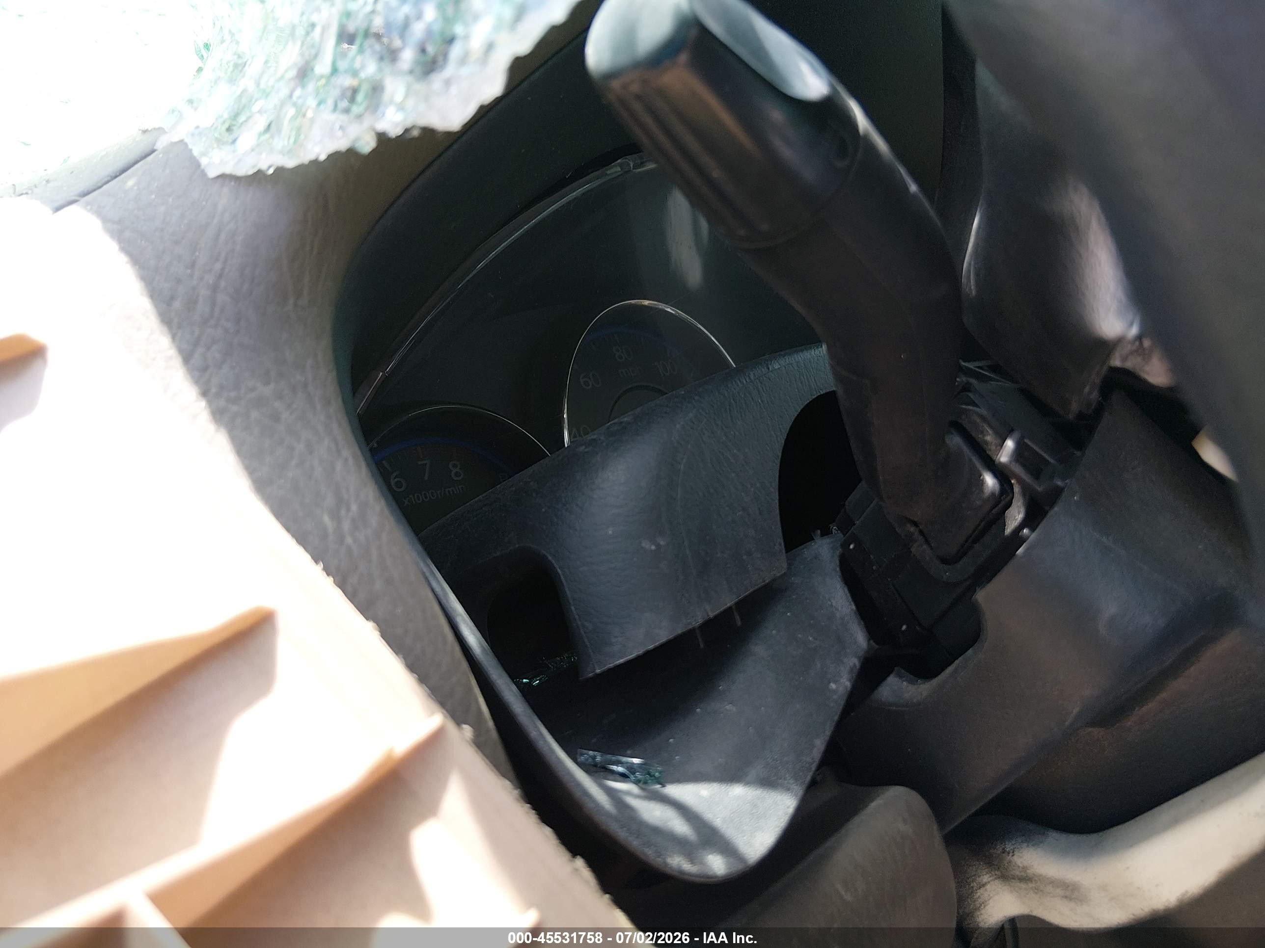 2005 Honda Civic Lx Бежевый vin: 2HGES16525H570708