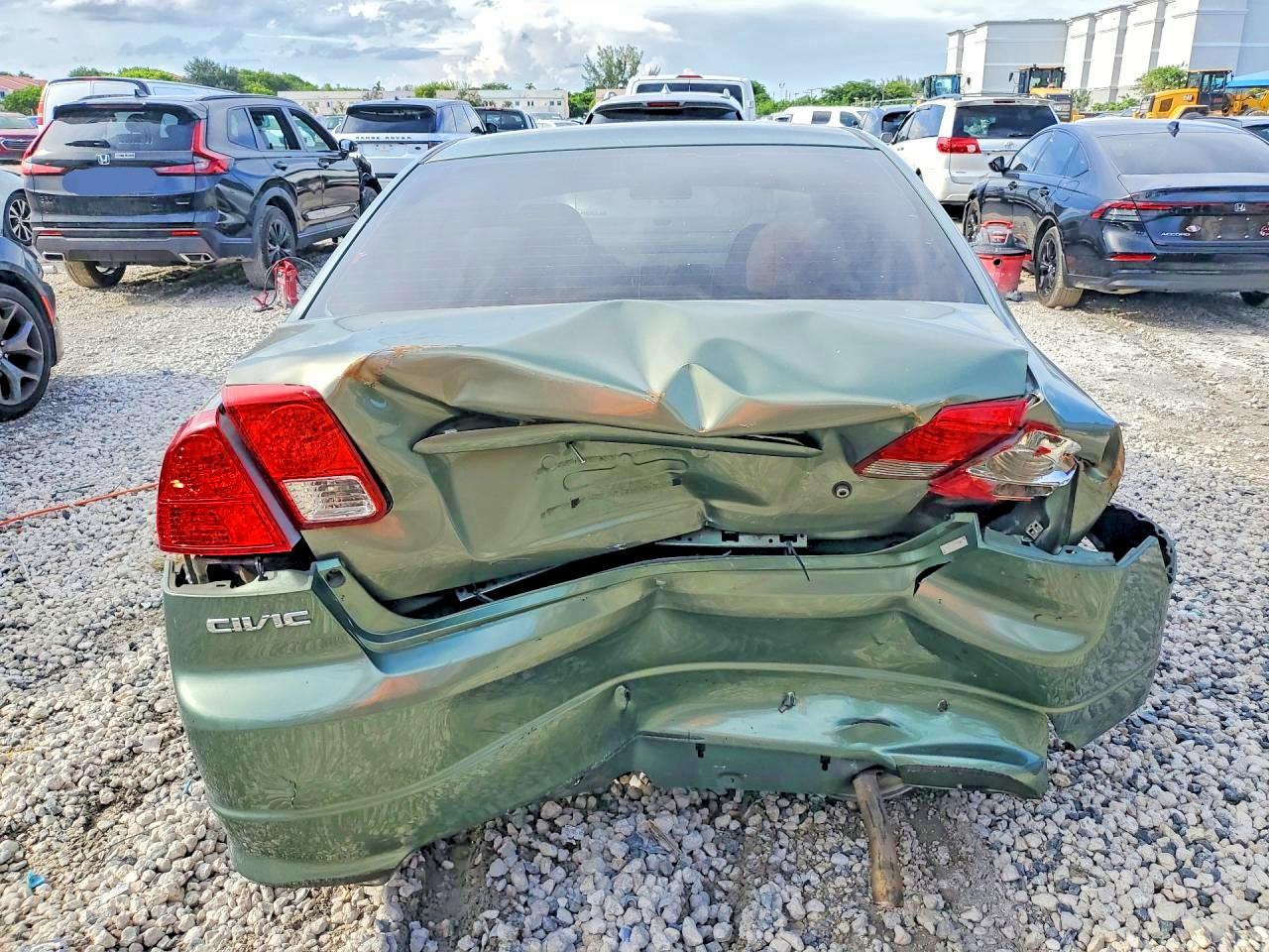 2004 Honda Civic Green vin: 2HGES16534H514307