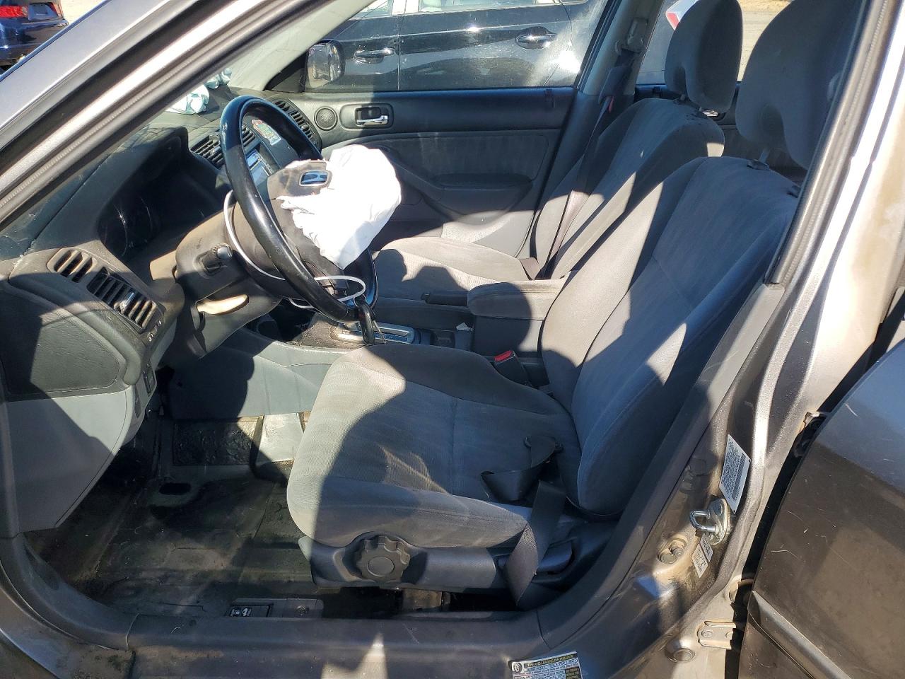 2005 Honda Civic Lx Silver vin: 2HGES16535H562469