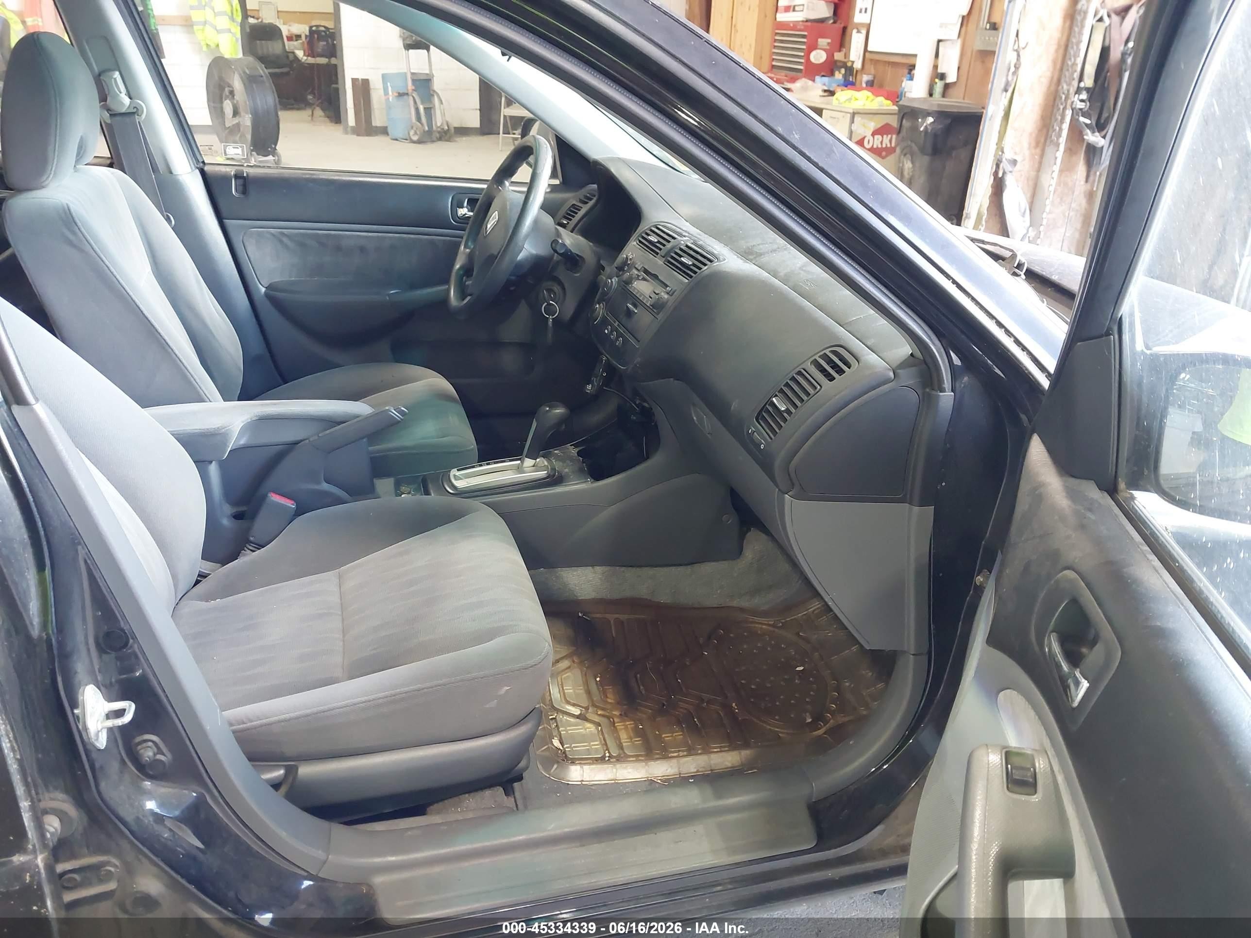 2004 Honda Civic Lx Черный vin: 2HGES16544H508709