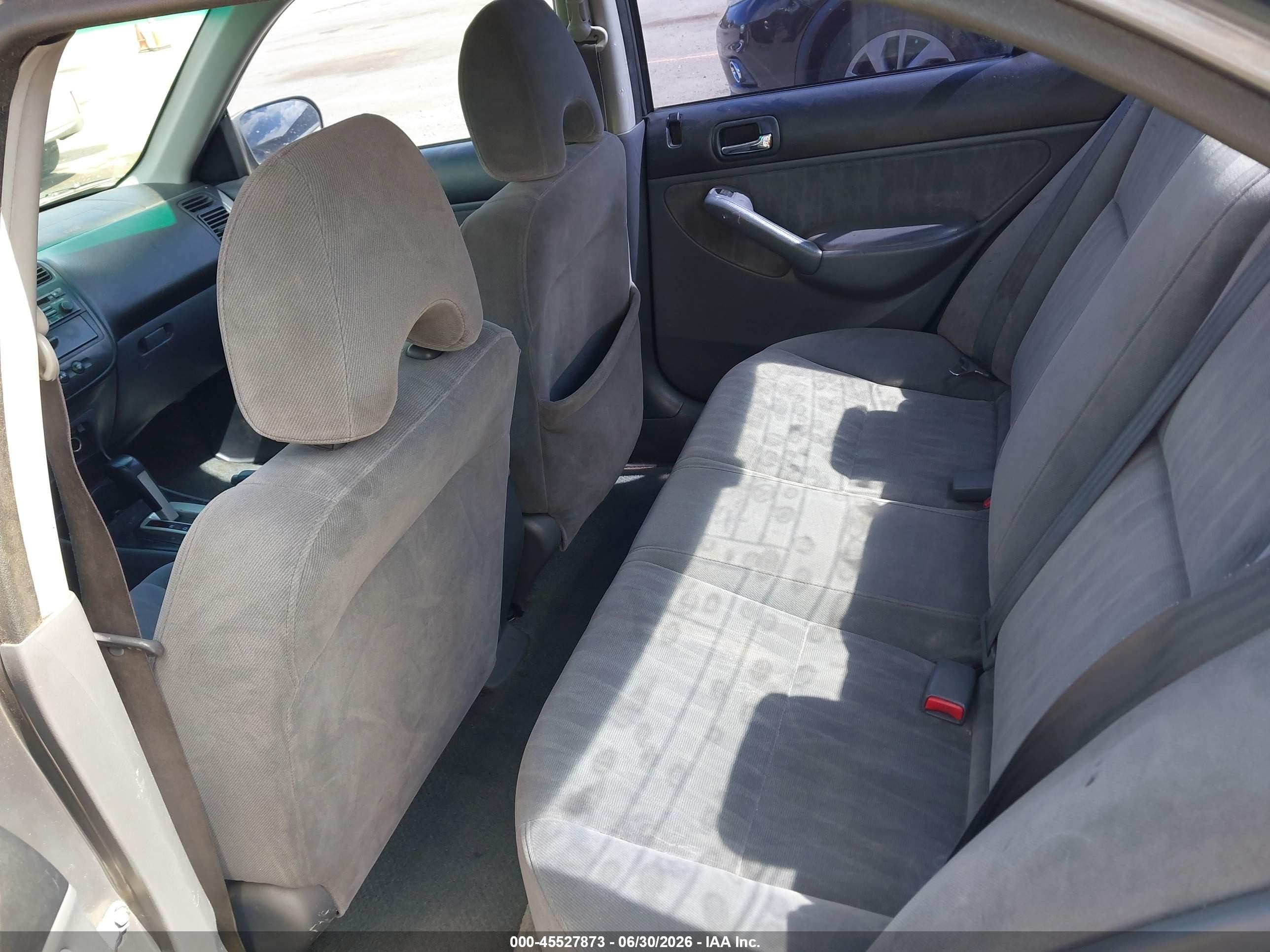 2004 Honda Civic Lx Серый vin: 2HGES16544H524053